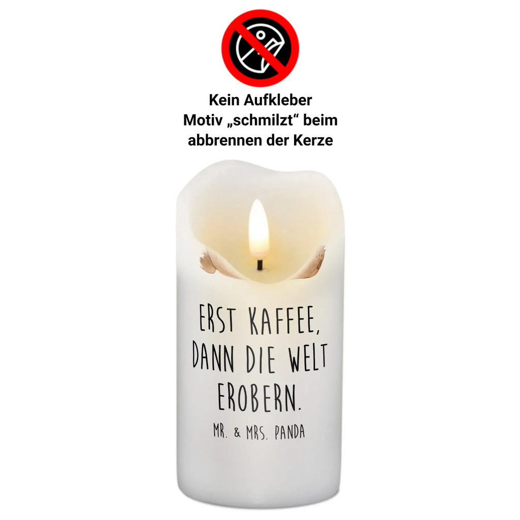 Candle bear Coffee Tischkerze, Geburtstagskerze, Osterkerze, Bedruckte Kerze, Gartenkerze, Handgemachte Kerze, Dekorative Kerze, Geburtskerze, Dekokerze, Kerze Mit Motiv, Erinnerungslicht, Adventskerze, Grosse Kerze, Blockkerze, Weihnachtskerze, Dinnerkerze, Wunschkerze, Laternenkerze, Schmuckkerze, Erinnerungskerze, Zylinderkerze, Hochzeitskerze, Kommunionskerze, Tafelkerze, Wachskerze, Kerze Mit Spruch, Stumpenkerze, Teddybär, Teddy, Bär, Morgenroutine, Coffee, Guten Morgen, Kaffee, Welt Erobern, Welt Retten, Motivation, Bären