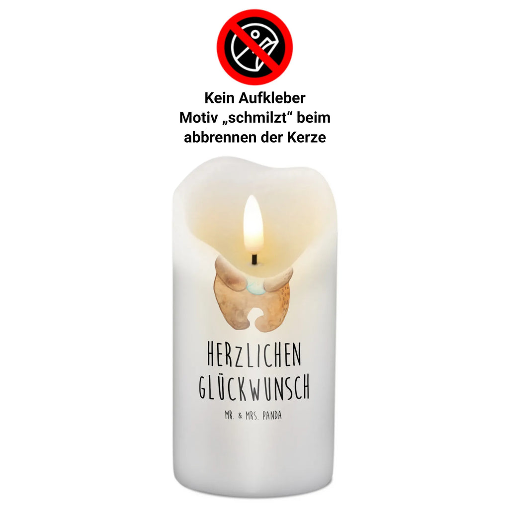 Kerze Bär Baby Kerze Mit Motiv, Erinnerungslicht, Laternenkerze, Bedruckte Kerze, Geburtskerze, Dekokerze, Tischkerze, Weihnachtskerze, Blockkerze, Erinnerungskerze, Wachskerze, Kommunionskerze, Tafelkerze, Geburtstagskerze, Wunschkerze, Dinnerkerze, Grosse Kerze, Schmuckkerze, Stumpenkerze, Handgemachte Kerze, Zylinderkerze, Adventskerze, Osterkerze, Hochzeitskerze, Kerze Mit Spruch, Gartenkerze, Dekorative Kerze, Teddybär, Teddy, Bär, Glückwunsch, Mutter, Enkel, Geburtstag, Täufling, Geburt, Nichte, Neffe, Taufe, Baby, Eltern, Enkelin