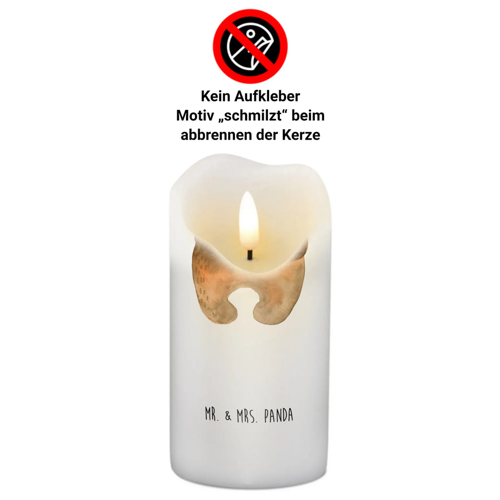 Candle bear communion Dinnerkerze, Kerze Für Advent, Andachtskerze, Stumpenkerze, Handgegossene Kerze, Stearin­kerze, Blockkerze, Votivkerze, Stabkerze, Duftkerze, Kerze Für Geburtstag, Dinnerkerzenpaar, Kerze, Sojawachskerze, Kerze Mit Namensgravur, Kerze Für Weihnachten, Kerze Mit Spruch, Grabkerze, Stumpenkerzen-Set, Trauerkerze, Kerze Für Firmung, Kerze Mit Duft, Kerze Für Hochzeit, Kerze Für Taufe, Kerze Als Gastgeschenk, Kerze Mit Gravur, Handgemachte Kerze, Tafelkerze, Gartenkerze, Kerze Mit Motiv, Laternenkerze, Kerze Mit Prägung, Kerze Mit Fotoeinleger, Metall-Kerze, Glas-Kerze, Fair-Trade-Kerze, Grablicht, Teelicht, Streukerze, Bio-Kerze, Kerze Ohne Duft, Tischkerze, Gedenkkerze, Kerze Für Ostern, Kerze Für Kommunion, Outdoor-Kerze, Bär, Teddy, Teddybär, Kommunion, katholisch, Taufkerze, Gottes Segen