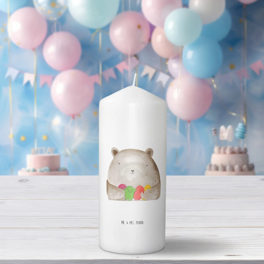 Candle bear Feeling Schmuckkerze, Osterkerze, Erinnerungslicht, Tischkerze, Kommunionskerze, Bedruckte Kerze, Grosse Kerze, Dekokerze, Hochzeitskerze, Dinnerkerze, Laternenkerze, Tafelkerze, Stumpenkerze, Erinnerungskerze, Handgemachte Kerze, Weihnachtskerze, Dekorative Kerze, Adventskerze, Blockkerze, Gartenkerze, Wachskerze, Zylinderkerze, Wunschkerze, Geburtskerze, Geburtstagskerze, Kerze Mit Motiv, Kerze Mit Spruch, Teddybär, Teddy, Bär, Durchgedreht, Wahnsinn, Verrückt