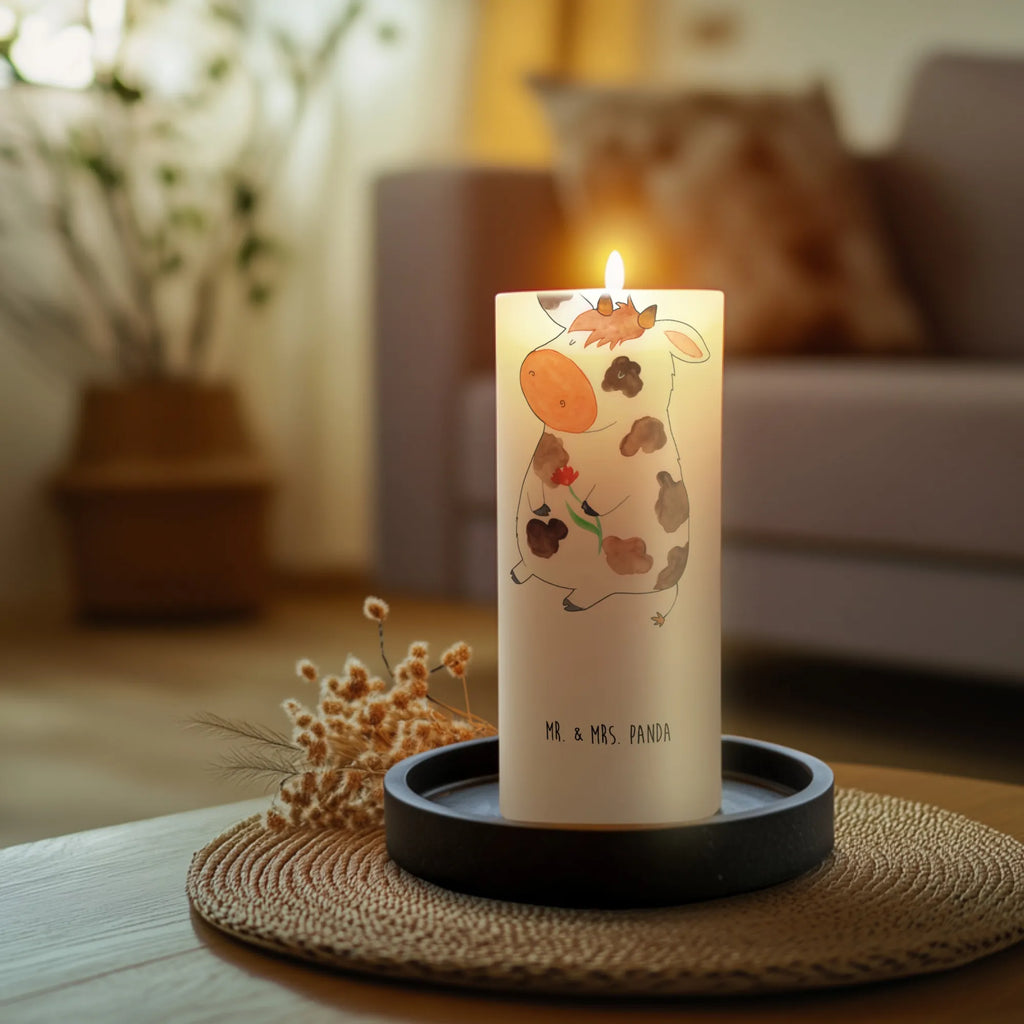 Candle Cow Kommunionskerze, Geburtstagskerze, Grosse Kerze, Tischkerze, Dekorative Kerze, Kerze Mit Motiv, Gartenkerze, Erinnerungslicht, Zylinderkerze, Weihnachtskerze, Tafelkerze, Laternenkerze, Adventskerze, Hochzeitskerze, Kerze Mit Spruch, Schmuckkerze, Stumpenkerze, Erinnerungskerze, Bedruckte Kerze, Geburtskerze, Wachskerze, Dekokerze, Osterkerze, Blockkerze, Dinnerkerze, Wunschkerze, Handgemachte Kerze, Landwirtin, Bauernhof, Hoftiere, Landwirt, Milch, Spruch, Kuh, Motivtion, Kühe, Magie, Hof, Flausen, Träume, Milchkuh