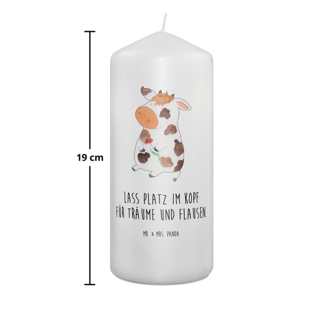 Candle Cow Kommunionskerze, Geburtstagskerze, Grosse Kerze, Tischkerze, Dekorative Kerze, Kerze Mit Motiv, Gartenkerze, Erinnerungslicht, Zylinderkerze, Weihnachtskerze, Tafelkerze, Laternenkerze, Adventskerze, Hochzeitskerze, Kerze Mit Spruch, Schmuckkerze, Stumpenkerze, Erinnerungskerze, Bedruckte Kerze, Geburtskerze, Wachskerze, Dekokerze, Osterkerze, Blockkerze, Dinnerkerze, Wunschkerze, Handgemachte Kerze, Landwirtin, Bauernhof, Hoftiere, Landwirt, Milch, Spruch, Kuh, Motivtion, Kühe, Magie, Hof, Flausen, Träume, Milchkuh