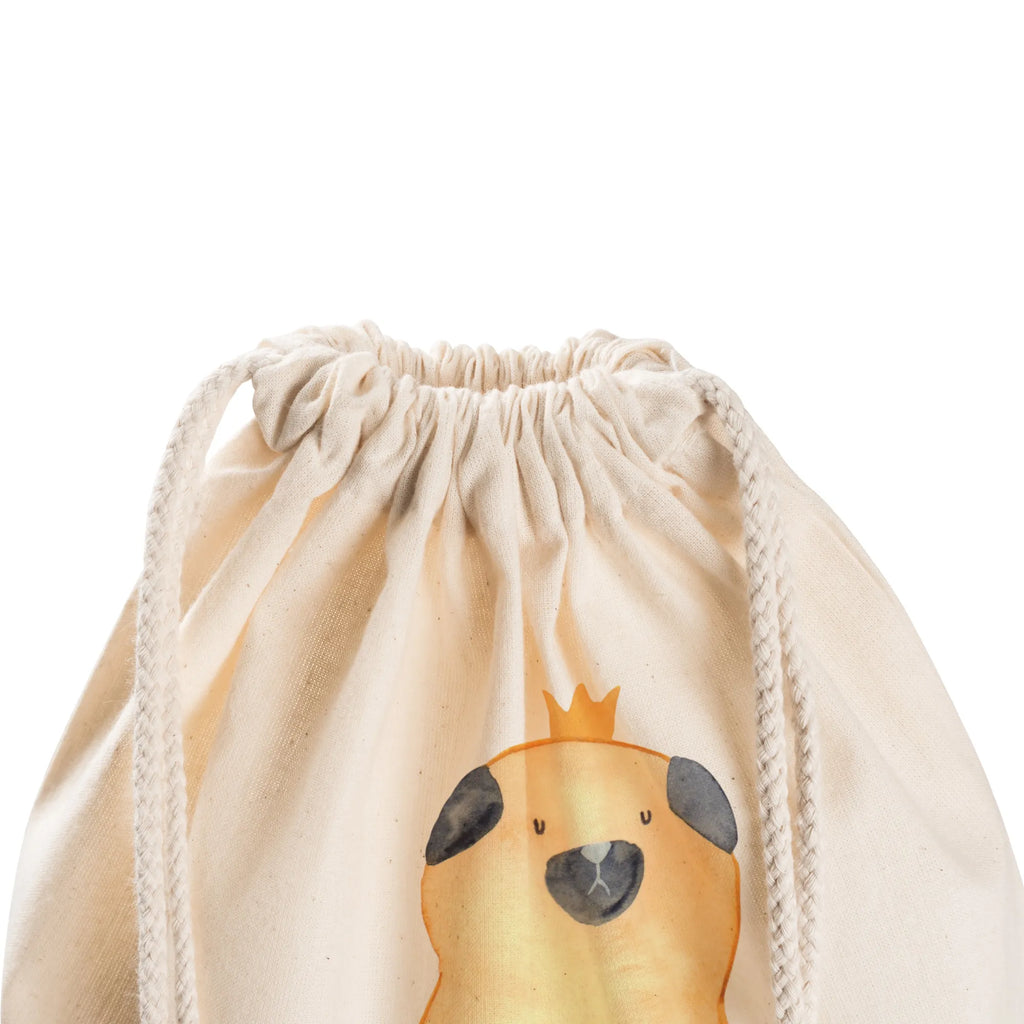 Drawstring bag pug Crown zugbeutel, baumwolle beutel, gym tasche, Baumwolltasche, freizeit rucksack, kordelzugbeutel, Sportrucksack, Sportbeutel Training, Sportbeutel Mit Kordelzug, stoff rucksack, beutel mit kordelzug, rucksack mit kordel, Öko Sportbeutel, sportbeutel baumwolle, baumwoll rucksack, Sportbeutel Kindergarten, festivalbeutel, gym rucksack, Sportbeutel Kita, Alltagstasche, Gymsack, Turnbeutel, Baumwollbeutel, kordelrucksack, wander rucksack, rucksack stoff, Sportbeutel Für Sport, festival rucksack, Festival Beutel, Gymbag, Sportbeutel Schule, rucksack beutel, gymnastiktasche, turnbeutel baumwolle, wanderbeutel, festival tasche, Stofftasche, Sportbeutel Für Freizeit, Sportbeutel, Sportbeutel Outdoor, gym beutel, Sportbeutel Aus Baumwolle, Sportbeutel Fitness, Turnbeutel Mit Kordel, beutelrucksack, zuziehbeutel, Stoffbeutel, Turnbeutel Schule, Hunderasse, Hundebesitzer, Hundemotiv, Haustier, Tierliebhaber, Sprüche, Hund, Kinderlos, Hundebesitzer. Spruch, Lustig, Mops, Hausregel, Allergisch