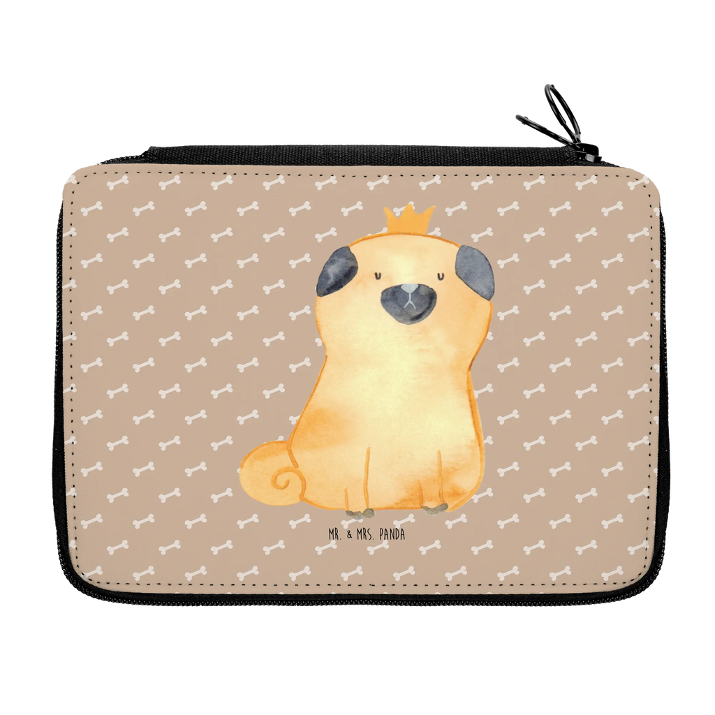 Leather folder pug Crown Schreibmappe, Schuletui, Etui für Stifte, Stifteetui, Federmappe Set, Federmäppchen, Stifte Etui, Schreibetui, Bleistiftetui, Federtasche, Bleistift Etui, Zeichenetui, Farbstiftetui, Mäppchen, Schüleretui, Stiftebeutel, Stiftemappe, Schulmäppchen, Buntstiftmäppchen, Stiftetasche, Schlampermäppchen, Buntstiftetui, Malmappe, Sprüche, Hund, Hunderasse, Hundebesitzer, Hundemotiv, Haustier, Tierliebhaber, Hundebesitzer. Spruch, Allergisch, Mops, Lustig, Hausregel, Kinderlos