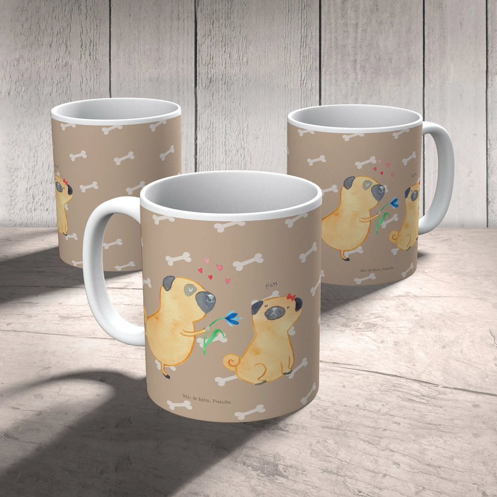 Kindertasse Mops Verliebt Kindertasse Mit Tiermotiv, Kindertasse Bruchsicher, Kindertasse Bunt, Nachhaltige Kindertasse, Kindertasse Für Vorschüler, Trinklern-Tasse, Trinklernbecher Aus Kunststoff, Kindertasse Spülmaschinenfest, Tasse Für Kinder, Kindertasse Aus Silikon, Kindertasse, Kinderbecher, Kindertasse Mit Griffen, Kinderbecher Aus Edelstahl, Kinderbecher Für Kleinkinder, Kindertasse Mit Strohhalm, Kinderbecher Unzerbrechlich, Kindertasse BPA-Frei, Kinder-Porzellantasse, Tasse Mit Henkel Für Kinder, Kindertasse Ökologisch, Kinder-Porzellantasse Mit Motiv, Kindergeburtstag, Kindertasse Mit Cartoonmotiv, Design Kindertasse, Kindertasse Handgemacht, Kinderbecher Mit Deckel, Kindertasse Für Baby, Kindertasse Mikrowellengeeignet, Kinderbecher Mit Spruch, Tasse Für Schulanfänger, Trinklernbecher Personalisiert, Trinklernbecher, Tasse Für Kleinkinder, Trinklernbecher Mit Deckel, Kinder-Thermobecher, Kindertasse Auslaufsicher, Kinder-Keramiktasse, Hunderasse, Hundebesitzer, Sprüche, Hundemotiv, Haustier, Tierliebhaber, Hund, Geschenk Freund, Partner, Möpse, Liebe, Liebesspruch. Verlobt, Mops, Hundeliebe, Verliebt