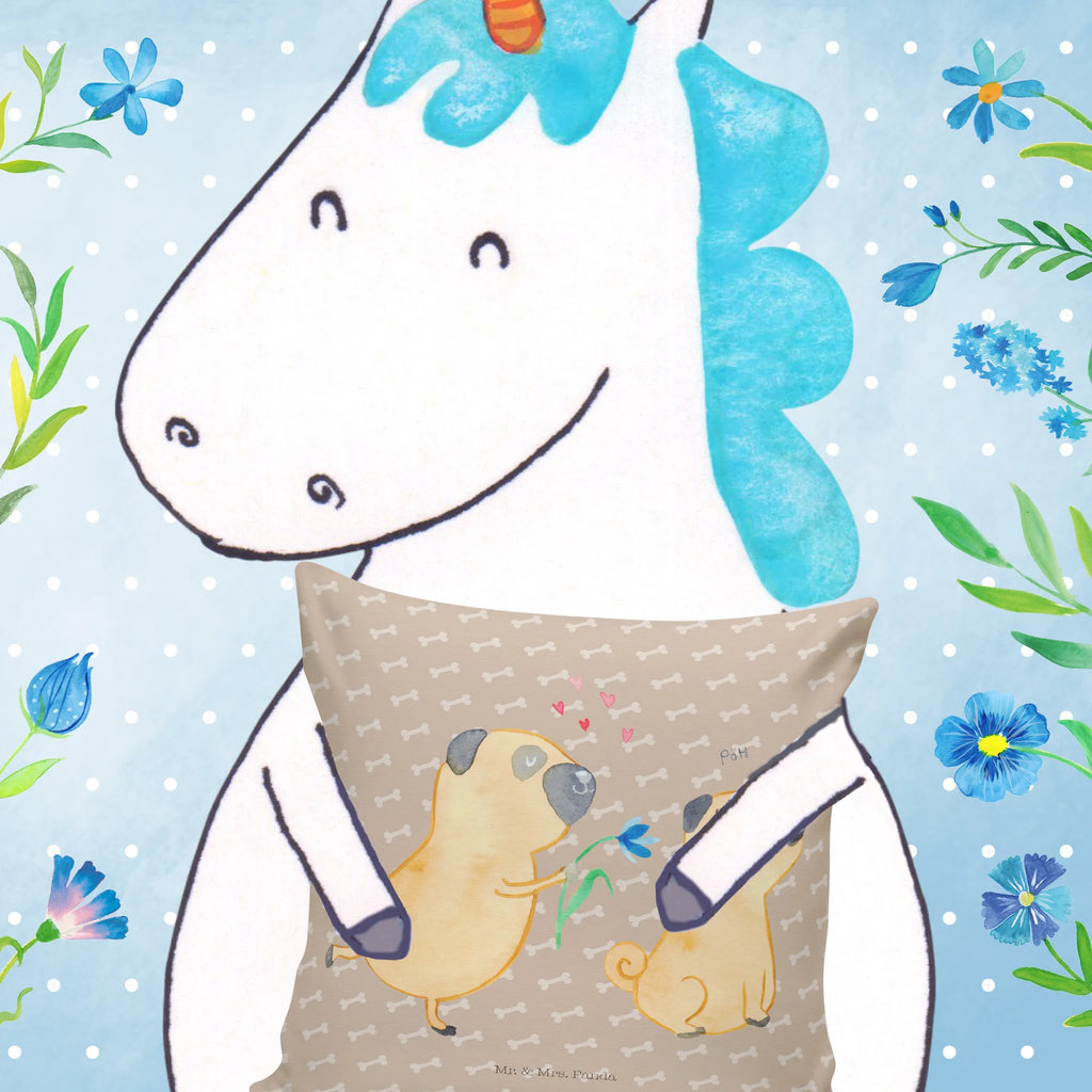 40x40 Kissen Mops Verliebt kissen für couch, zier kissen, Couchkissen, kuschelkissen 40x40, Kopfkissen 40x40, Dekokissen, Sofakissen, Mikrofaser Kissen, couch kissen, microfaser dekokissen, deko kissen, Dekokissen 40x40, Kopfkissen, Sofakissen 40x40, wohnzimmer kissen, zierkissen 40x40, kissen 40 x 40, Polsterkissen, Kuschelkissen, microfaser kopfkissen, couchkissen 40x40, kissen für sofa, wurfkissen, Kissen 40x40, Motivkissen, microfaser zierkissen, sofa kissen, microfaser sofakissen, kuschel kissen, Zierkissen, 40 X 40 Kissen, Dekokissen Sofa, 40x40 kissen, kissen mikrofaser, Kissen, Hunderasse, Hundebesitzer, Sprüche, Hundemotiv, Haustier, Tierliebhaber, Hund, Liebe, Möpse, Mops, Verliebt, Hundeliebe, Partner, Geschenk Freund, Liebesspruch. Verlobt