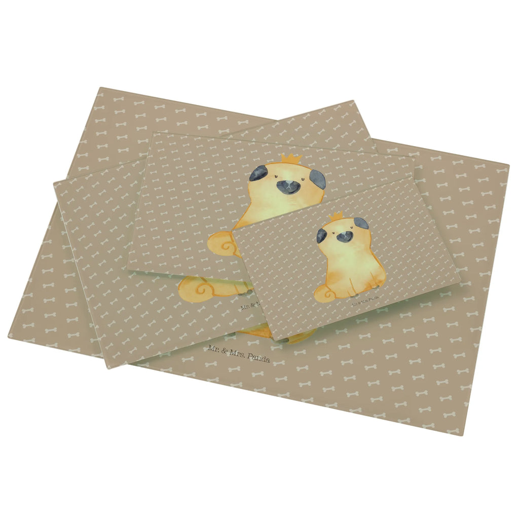 XL glass chopping board pug Crown Glasschneidebrett Groß, Glas Küchenbrett, Glasschneidebrett Hitzebeständig, Schneidebrett Glas Transparent, Schneidebrett Aus Glas, Glasschneidebrett Für Käse, Küchenbrett Glas, Glasbrett Rund, Glas Schneidbrett, Glas Schneideplatte, Glasbrett Küche, Küchenunterlage Glas, Küchenzubehör Glas, Glasschneidebrett Dekorativ, Glasschneidebrett Für Haushalt, Schneidebrett Spülmaschinenfest, Schneidebrett Aus Sicherheitsglas, Küchenhelfer Glas, Glasschneidebrett Für Fleisch, Schneidplatte Glas, Glasschneidebrett Klein, Glasbrett Rechteckig, Schneidebrett Robust, Glasschneidebrett, Schneidebrett Design Glas, Schneidebrett Glas Motiv, Schneidebrett Elegant, Glasschneideplatte Rutschfest, Schneideunterlage Glas, Schneideplatte Für Küche, Schneidebrett Modern, Glasschneidebrett Rutschfest, Glasschneidebrett Für Gemüse, Schneidebrett Transparent, Glasplatte Schneidebrett, Arbeitsplatte Glas, Schneidebrett Hygienisch, Hunderasse, Hundebesitzer, Tierliebhaber, Haustier, Sprüche, Hundemotiv, Hund, Hundebesitzer. Spruch, Hausregel, Kinderlos, Allergisch, Lustig, Mops