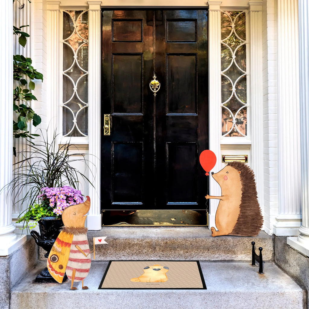 Doormat pug Crown Schmutzmatte, Schmutzfangteppich, Schmutzfänger, schmutzfangmatten, abstreifer, sauberlaufmatten, Eingangsteppich, Fußabstreifer, fußmatte, Haustürmatte, türmatten, Abtreter, Fußmatten, hausmatte, Türvorleger, Türmatte, flurmatte, Eingangsmatte, Schuhabstreifer, Fußabtreter, Abtretmatte, matte haustür, Sauberlaufmatte, außenmatte, Fussmatte, Schmutzfangmatte, Hund, Tierliebhaber, Haustier, Hundemotiv, Hunderasse, Sprüche, Hundebesitzer, Allergisch, Hundebesitzer. Spruch, Kinderlos, Lustig, Mops, Hausregel