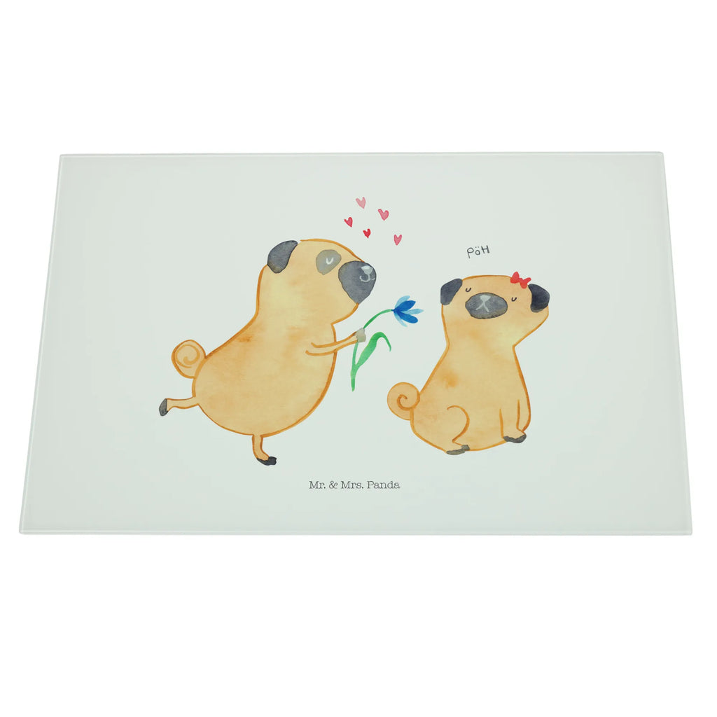 Glasschneidebrett Mops Verliebt XXL Glasschneidebrett, Fotodruck Glasschneidebrett XXL, XL Glasschneidebrett, Glas Schneideplatte Für Brot XL, Glas Arbeitsbrett XXL, Glasschneidebrett Extra Groß, Glas Schneidbrett Für Fleisch XL, Überdimensionales Glasschneidebrett, Glasschneidebrett Rutschfest XL, Glasschneidebrett XXL, Elegantes Glasschneidebrett XXL, Glas Schneidbrett Mit Saftrille Groß, Sicherheitsglas Schneidebrett XL, Hitzebeständiges Glasschneidebrett Groß, Glas Schneidebrett Wohnzimmer Groß, Großes Schneidebrett Aus Glas, Glas Küchenbrett Extra Groß, Hygiene-Glasschneidebrett Groß, Glas Schneideplatte XL, Glasschneideunterlage Groß, Glas Schneidbrett Für Gemüse Groß, Extra Großes Glasschneidebrett, Dekoratives Glasschneidebrett XL, Schneideplatte Aus Glas XXL, Großformatiges Glasschneidebrett, Glas Schneidebrett Für Käse XL, Individuelles Glasschneidebrett XL., Küchenunterlage Aus Glas Groß, Modernes Glasschneidebrett Extra Groß, Robustes Glasschneidebrett Groß, Hund, Hundemotiv, Haustier, Hunderasse, Tierliebhaber, Hundebesitzer, Sprüche, Möpse, Hundeliebe, Mops, verliebt, Geschenk Freund, Partner, Liebe, Liebesspruch. Verlobt