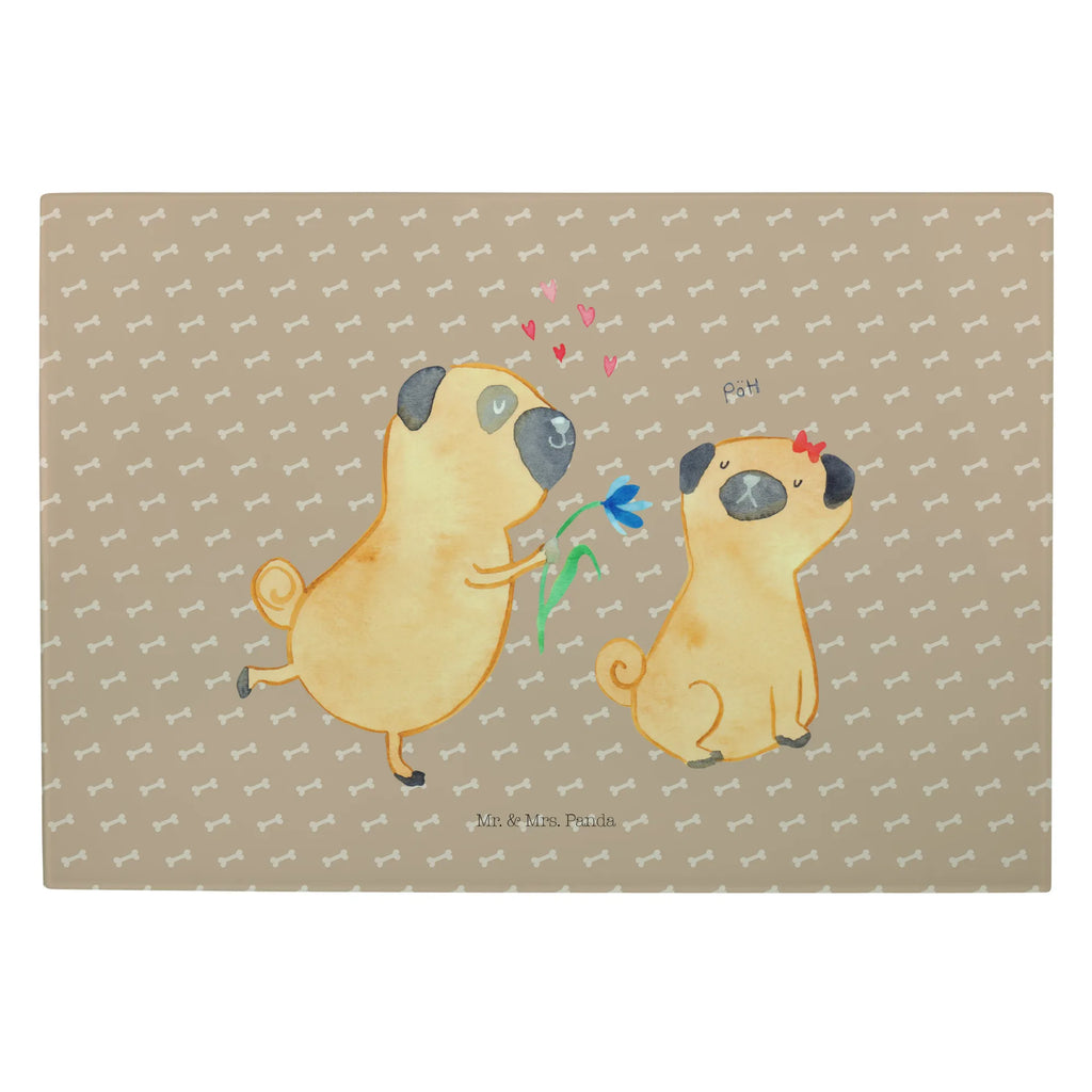 Glasschneidebrett Mops Verliebt XXL Glasschneidebrett, Fotodruck Glasschneidebrett XXL, XL Glasschneidebrett, Glas Schneideplatte Für Brot XL, Glas Arbeitsbrett XXL, Glasschneidebrett Extra Groß, Glas Schneidbrett Für Fleisch XL, Überdimensionales Glasschneidebrett, Glasschneidebrett Rutschfest XL, Glasschneidebrett XXL, Elegantes Glasschneidebrett XXL, Glas Schneidbrett Mit Saftrille Groß, Sicherheitsglas Schneidebrett XL, Hitzebeständiges Glasschneidebrett Groß, Glas Schneidebrett Wohnzimmer Groß, Großes Schneidebrett Aus Glas, Glas Küchenbrett Extra Groß, Hygiene-Glasschneidebrett Groß, Glas Schneideplatte XL, Glasschneideunterlage Groß, Glas Schneidbrett Für Gemüse Groß, Extra Großes Glasschneidebrett, Dekoratives Glasschneidebrett XL, Schneideplatte Aus Glas XXL, Großformatiges Glasschneidebrett, Glas Schneidebrett Für Käse XL, Individuelles Glasschneidebrett XL., Küchenunterlage Aus Glas Groß, Modernes Glasschneidebrett Extra Groß, Robustes Glasschneidebrett Groß, Hund, Hundemotiv, Haustier, Hunderasse, Tierliebhaber, Hundebesitzer, Sprüche, Möpse, Hundeliebe, Mops, verliebt, Geschenk Freund, Partner, Liebe, Liebesspruch. Verlobt