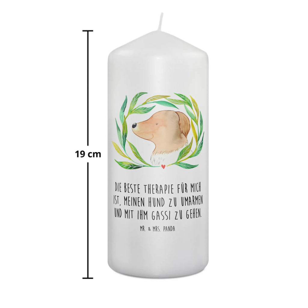 Kerze Hund Ranke Kerze, Streukerze, Handgemachte Kerze, Kerze Als Gastgeschenk, Kerze Für Firmung, Fair-Trade-Kerze, Kerze Mit Gravur, Kerze Für Ostern, Duftkerze, Grabkerze, Gartenkerze, Kerze Ohne Duft, Kerze Mit Spruch, Outdoor-Kerze, Gedenkkerze, Kerze Für Kommunion, Stumpenkerzen-Set, Stearin­kerze, Kerze Für Weihnachten, Handgegossene Kerze, Dinnerkerzenpaar, Kerze Mit Motiv, Kerze Mit Duft, Laternenkerze, Dinnerkerze, Glas-Kerze, Kerze Mit Fotoeinleger, Tischkerze, Kerze Mit Prägung, Votivkerze, Bio-Kerze, Stumpenkerze, Tafelkerze, Teelicht, Kerze Für Taufe, Andachtskerze, Sojawachskerze, Trauerkerze, Kerze Mit Namensgravur, Kerze Für Advent, Stabkerze, Kerze Für Hochzeit, Kerze Für Geburtstag, Blockkerze, Grablicht, Metall-Kerze, Hund, Hundemotiv, Haustier, Hunderasse, Tierliebhaber, Hundebesitzer, Sprüche, Hundeliebe, Hundeglück, Therapie, Hunde, Ranke, Selbsttherapie