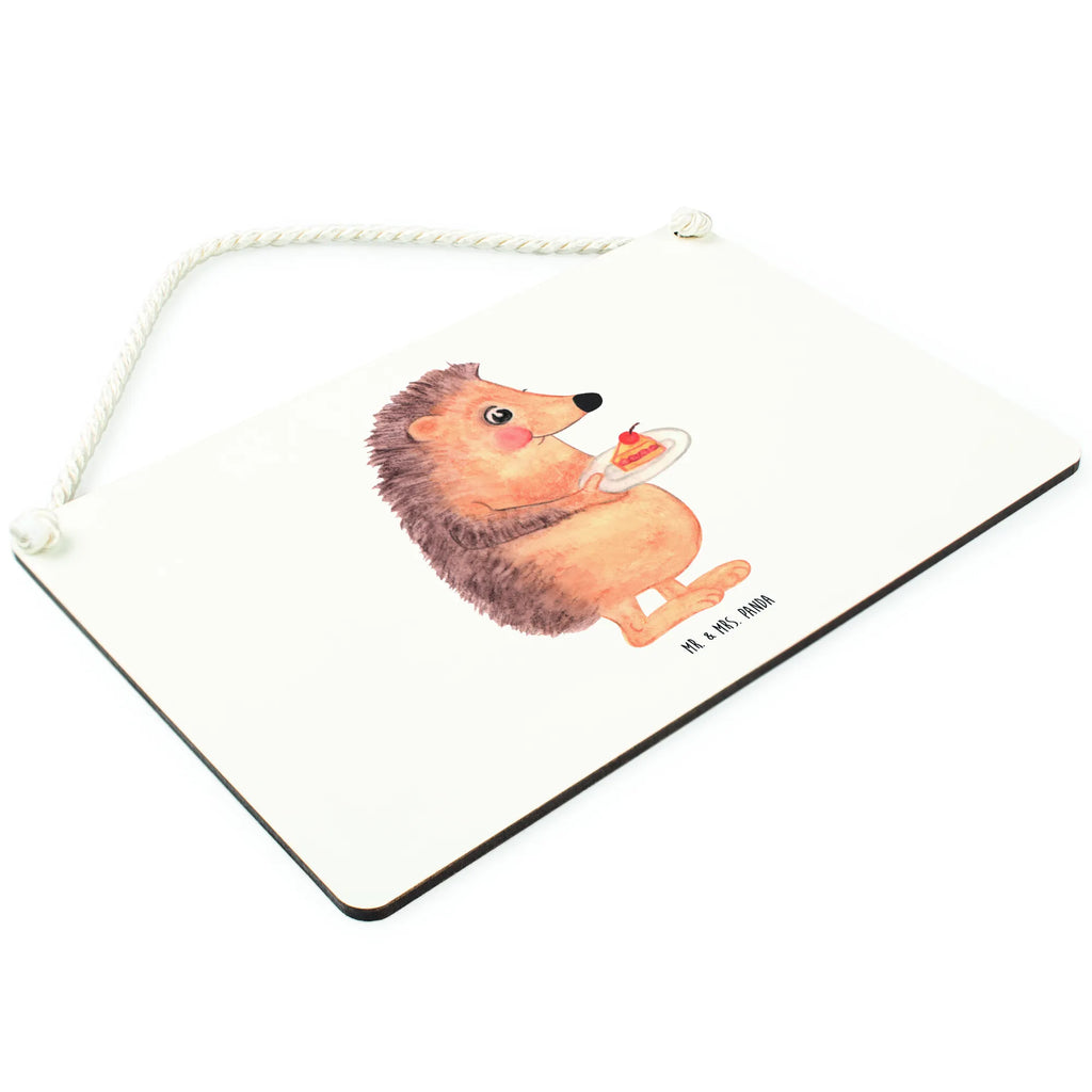 Deko Schild Igel Kuchenstück holzbild, Küchenschild, Türschild Familie, Deko Schild, Holzschild, wandhänger, dekoschilder, dekotafel, Spruchschild, Motivschild, dekoration schild, Badschild, hängeschild, Schild mit Spruch, Holztafel, Deko Wandtafel, Dekoschild, Türschild, sprüche schild, Schild, Wandschild, wandtafel, Tiermotive, Tiere, Lustige Sprüche, Gute Laune, Essen Spruch, Backen Geschenk, Kuchen Backen, Geburtstagskuchen, Igel, Kuchen, Einladung Party, Torte