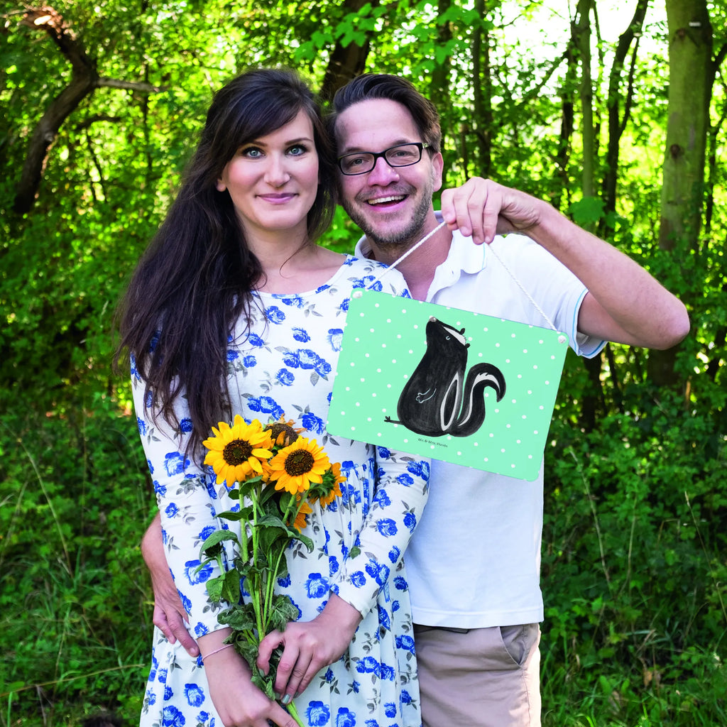 Deko Schild Stinktier Sitzen Türschild, Büro, Deko Schild, Deko Schild Für Wohnzimmer, Dekoschild Für Badezimmer, Deko Schild Für Balkon, Holztafel, Türschild Familie, Dekoschild Zum Aufhängen, Badschild, Türschild Mit Spruch, Motiv Schild, Dekoschild Für Flur, Küchenschild, Deko Wandtafel, Schild mit Spruch, Dekos Child Für Garten, Holzschild, Dekoschild, Deko Schild Für Küche, Wandschild, Home Schilder, Spruchschild, WC Schild, Skunk, Stinktier, Wildtier, Raubtier, Besserwisser, Stinki, Recht, Stinker, Spruch