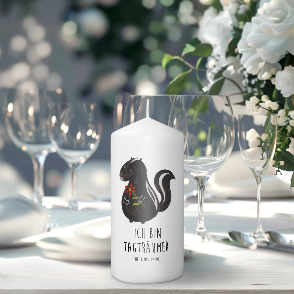 Candle skunk flower Kommunionskerze, Grosse Kerze, Tafelkerze, Osterkerze, Weihnachtskerze, Erinnerungskerze, Blockkerze, Dekokerze, Dinnerkerze, Handgemachte Kerze, Wachskerze, Bedruckte Kerze, Tischkerze, Adventskerze, Stumpenkerze, Zylinderkerze, Kerze Mit Motiv, Kerze Mit Spruch, Geburtskerze, Dekorative Kerze, Hochzeitskerze, Laternenkerze, Geburtstagskerze, Gartenkerze, Erinnerungslicht, Schmuckkerze, Wunschkerze, Skunk, Stinktier, Stinker, Verträumt, Träume, Raubtier, Dreams, Tagträumer, Stinki, Wildtier