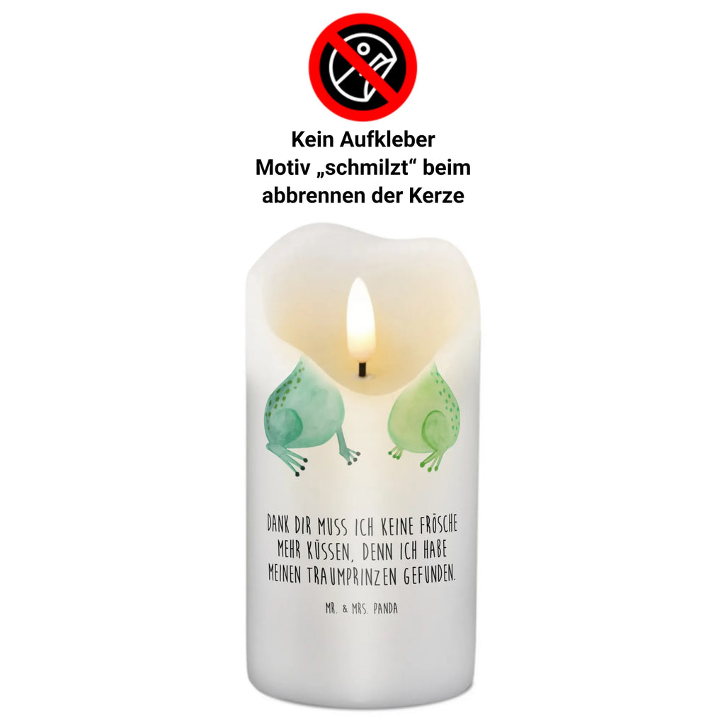 Kerze Frosch Liebe Kommunionskerze, Handgemachte Kerze, Tafelkerze, Erinnerungskerze, Erinnerungslicht, Gartenkerze, Wachskerze, Dekokerze, Kerze Mit Motiv, Dinnerkerze, Dekorative Kerze, Kerze Mit Spruch, Schmuckkerze, Geburtskerze, Bedruckte Kerze, Blockkerze, Wunschkerze, Adventskerze, Tischkerze, Grosse Kerze, Zylinderkerze, Geburtstagskerze, Osterkerze, Laternenkerze, Hochzeitskerze, Weihnachtskerze, Stumpenkerze, Freundin, Freund, Liebe, Liebesgeschenk, Jahrestag, Verlobung, Partner, Ehemann, Ehefrau, Heiraten, Heiratsantrag, Hocheitstag, Verlobt, Geschenk Freund, Froschkönig, Fröschchen, Hochzeitstag, Liebesbeweis, Verheiratet, Verliebt, Frösche, Geschenk Freundin, Geschenk Hochzeit, Frosch