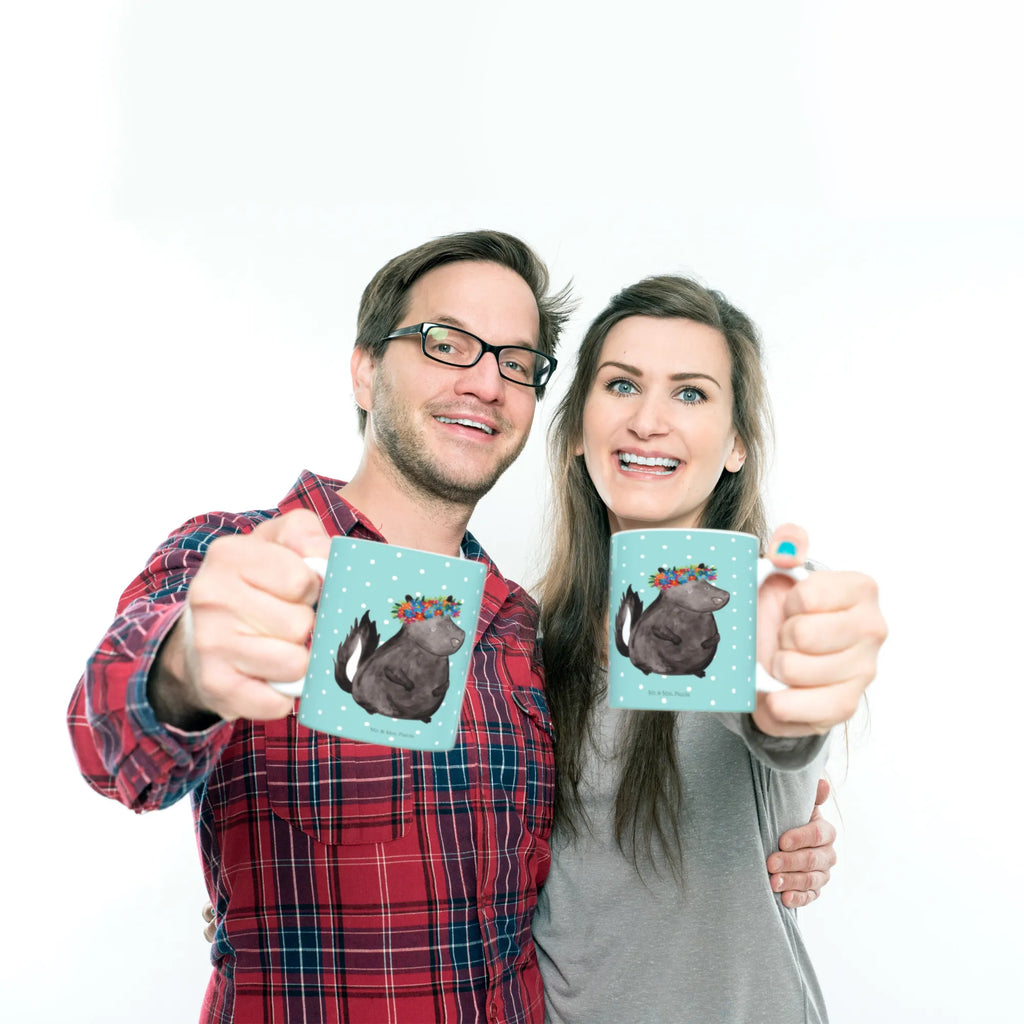 Mug skunk Girl statement tasse, kaffeetasse bedruckt, kaffeebecher keramik, Henkelbecher, Tasse mit Motiv, Frühstückstasse, Motivtasse, haferl, Becher, Frühstücksbecher, milchkaffeetasse, kaffeebecher bedruckt, Geschenktasse, kaffeetasse keramik, Trinktasse, Tasse, Bedruckte Tasse, Kaffeebecher, Teebecher, Teetasse, Tasse mit Spruch, heißgetränkebecher, Designtasse, Dekotasse, Bürotasse, Kakaotasse, hochwertige tasse, design tasse, Teepott, schöne tasse, tasse für kaffee, Trinkbecher, Keramiktasse, Kaffeetasse, Coffee Mug, Mug, Henkeltasse, Kaffeepott, Keramikbecher, tasse für büro, Bürobecher, Pott, Sprüchetasse, Skunk, Stinktier, Stinki, Wildtier, Raubtier, Namaste, Stinker, Yoga