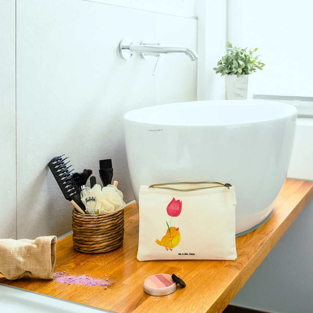 torebka na makijaż kurczątko Parada toiletry bag, Kosmetikbeutel, Waschbeutel, Kulturbeutel, Schminkbeutel, beauty case, Mäppchen, kosmetiktäschchen, aufbewahrungsbeutel, Stiftemäppchen, pinsel tasche, pencil case, Schminktäschchen, Kosmetiktasche, beauty tasche, Kulturtasche, aufbewahrungstasche, Schminktasche, Federmappe, Etui, utensilientasche, Waschtasche, Schlampermäppchen, Ostern, Osterhase, Ostern Kinder, Ostergeschenke, Geschenke zu Ostern, Ostern Geschenk, Osterdeko, Osternest, Ostergeschenke Kinder, Ostergrüße, Frohe Ostern, Parade, Blumen, Küken, Tulpen