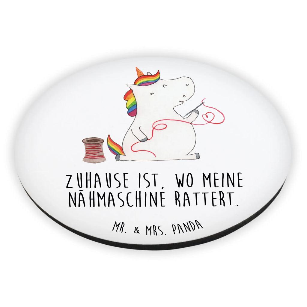 Rund Magnet Einhorn Näherin Dekomagnet, Motivmagnete, Souvenir Magnet, Kühlschrank Dekoration, Kühlschrankmagnet, Whiteboard Magnet, Pinnwandmagnet, Notiz Magnet, Einhorn, Einhörner, Einhorn Deko, Unicorn, Mädchen, Freundin, Häkeln, Näherin, nähen, basteln, Nähzimmer, Stricken
