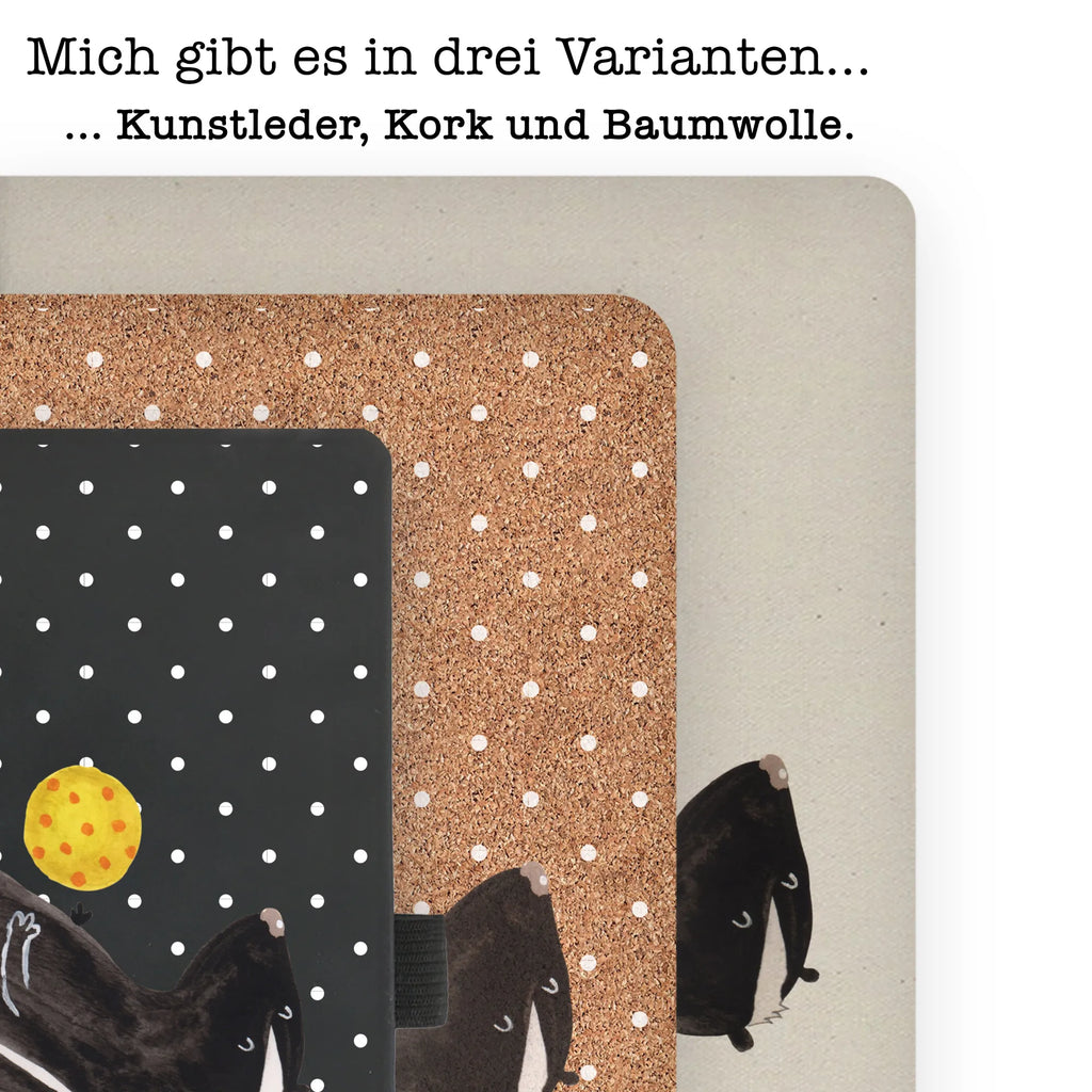 Bawełniany notatnik DIN A4 skunks piłka DIN A4 Notizheft, Umweltfreundliches Notizbuch A4, Notizbuch Mit Stoffeinband, DIN A4 Journal, Notizbuch DIN A4, DIN A4 Projektbuch, A4 Notizbuch Punkte, DIN A4 Notizbuch Design, DIN A4 Bullet Journal, Stoff Notizbuch A4, DIN A4 Uni Notizbuch, Notizbuch A4 Kariert, Notizbuch A4 Liniert, DIN A4 Notizbuch Handgemacht, Schreibbuch DIN A4, DIN A4 Notizbuch Büro, DIN A4 Notizbuch Für Schule, DIN A4 Tagebuch, DIN A4 Schüler Notizbuch, DIN A4 Arbeitsbuch, DIN A4 Skizzenbuch, Öko Notizbuch DIN A4, DIN A4 Notizbuch, DIN A4 Planer, DIN A4 Notizbuch Hardcover, DIN A4 Notizbuch Softcover, Tagebuch DIN A4, Notizbuch Aus Baumwolle, Baumwoll Notizbuch, DIN A4 Notizbuch Für Studium, DIN A4 Notizbuch Kreativ, DIN A4 Ideenbuch, DIN A4 Notizbuch Geschenk, DIN A4 Notizbuch Für Lehrer, Natur Notizbuch A4, Nachhaltiges Notizbuch A4, Notizbuch A4 Blanko, Stinktier, Skunk, Stinki, Raubtier, Stinker, Verspielt, Weisheit, Wildtier