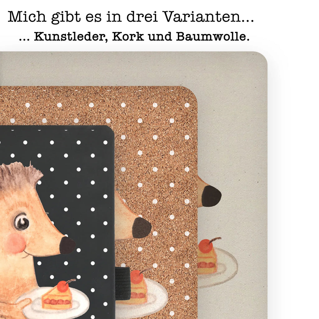 Bawełniany notatnik DIN A4 jeż kawałek ciasta DIN A4 Notizbuch Hardcover, Baumwoll Notizbuch, DIN A4 Tagebuch, DIN A4 Notizbuch Design, DIN A4 Notizbuch Büro, Notizbuch Mit Stoffeinband, DIN A4 Projektbuch, Schreibbuch DIN A4, DIN A4 Arbeitsbuch, DIN A4 Bullet Journal, Stoff Notizbuch A4, Notizbuch A4 Blanko, DIN A4 Ideenbuch, Notizbuch DIN A4, DIN A4 Journal, DIN A4 Notizbuch Kreativ, DIN A4 Notizheft, Tagebuch DIN A4, DIN A4 Planer, Notizbuch A4 Liniert, DIN A4 Uni Notizbuch, A4 Notizbuch Punkte, DIN A4 Notizbuch Für Lehrer, Öko Notizbuch DIN A4, DIN A4 Schüler Notizbuch, Notizbuch Aus Baumwolle, Nachhaltiges Notizbuch A4, DIN A4 Notizbuch Geschenk, Umweltfreundliches Notizbuch A4, Natur Notizbuch A4, Notizbuch A4 Kariert, DIN A4 Skizzenbuch, DIN A4 Notizbuch, DIN A4 Notizbuch Softcover, DIN A4 Notizbuch Für Studium, DIN A4 Notizbuch Für Schule, DIN A4 Notizbuch Handgemacht, Lustige Sprüche, Tiere, Tiermotive, Gute Laune, Essen Spruch, Einladung Party, Kuchen, Igel, Backen Geschenk, Geburtstagskuchen, Kuchen Backen, Torte