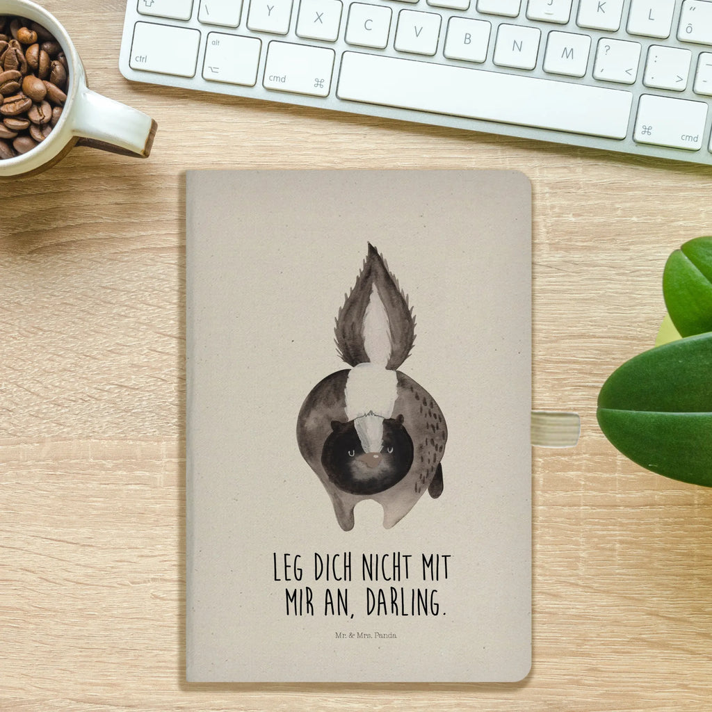 Bawełniany notatnik DIN A4 skunks atak Schreibbuch DIN A4, Stoff Notizbuch A4, DIN A4 Notizbuch Geschenk, Umweltfreundliches Notizbuch A4, DIN A4 Notizbuch Handgemacht, DIN A4 Notizbuch Hardcover, DIN A4 Uni Notizbuch, Tagebuch DIN A4, Notizbuch DIN A4, DIN A4 Notizbuch Kreativ, Nachhaltiges Notizbuch A4, Notizbuch A4 Kariert, DIN A4 Journal, DIN A4 Notizbuch Büro, DIN A4 Tagebuch, Notizbuch Mit Stoffeinband, DIN A4 Planer, Notizbuch A4 Blanko, Notizbuch A4 Liniert, DIN A4 Notizbuch Design, DIN A4 Notizheft, DIN A4 Notizbuch Für Lehrer, DIN A4 Arbeitsbuch, DIN A4 Schüler Notizbuch, Notizbuch Aus Baumwolle, Baumwoll Notizbuch, DIN A4 Projektbuch, DIN A4 Notizbuch Für Studium, DIN A4 Notizbuch Für Schule, Öko Notizbuch DIN A4, DIN A4 Ideenbuch, A4 Notizbuch Punkte, DIN A4 Skizzenbuch, DIN A4 Notizbuch, Natur Notizbuch A4, DIN A4 Notizbuch Softcover, DIN A4 Bullet Journal, Stinktier, Skunk, Stinker, wütend, Raubtier, Stinki, Drohung, Wildtier