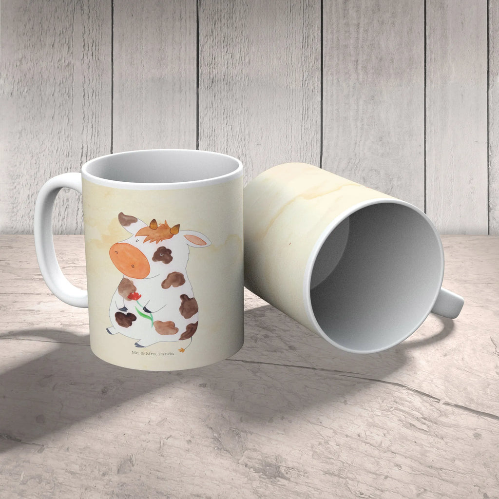 Mug Cow Tasse, Kaffeetasse, Teetasse, Becher, Kaffeebecher, Teebecher, Keramiktasse, Porzellantasse, Büro Tasse, Geschenk Tasse, Tasse Sprüche, Tasse Motive, Kaffeetassen, Tasse bedrucken, Designer Tasse, Cappuccino Tassen, Schöne Teetassen, Bauernhof, Hoftiere, Landwirt, Landwirtin, Kuh, Kühe, Träume, Flausen, Spruch, Magie, Motivtion, Hof, Milch, Milchkuh