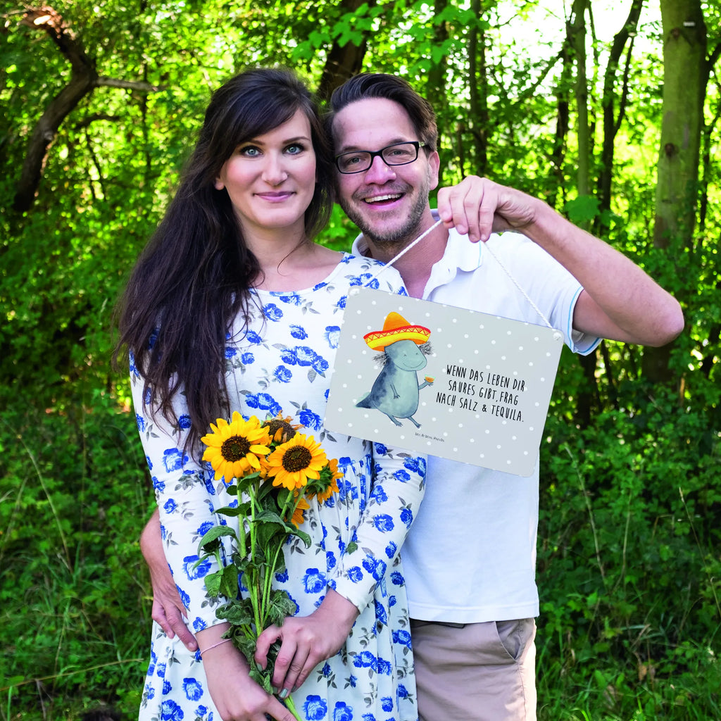 Deko Schild Axolotl Tequila Dekoschild, Türschild Familie, dekoschilder, dekoration schild, sprüche schild, Deko Schild, Holztafel, Motivschild, hängeschild, Wandschild, Deko Wandtafel, Spruchschild, Küchenschild, wandtafel, dekotafel, Türschild, Schild, wandhänger, Holzschild, holzbild, Badschild, Schild mit Spruch, Axolotl, Molch, Mexiko, Schwanzlurch, Zitrone, Sombrero, Mexico, Lurche, Spruch, Axolot, Lurch, Feuerdrache, Motivation, Feuersalamander, Tequila