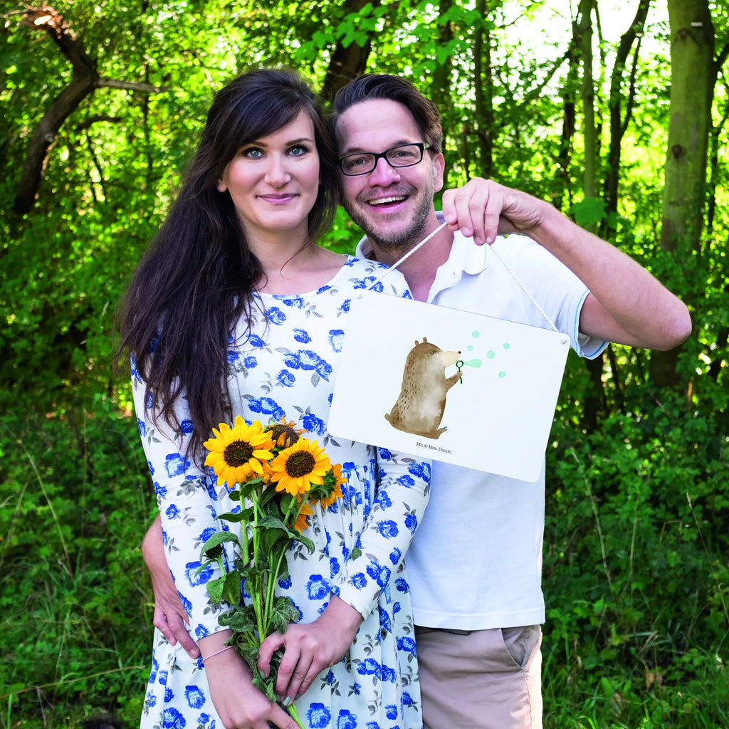 Deko Schild Bär Seifenblasen Metallschild, Shabby Chic Schild, Schild Aus Holz, Wanddeko Schild, Spruchschild, Deko Schild, Dekoschild Für Familie, Deko schild Für Küche, Türschild, Dekoschild Für Flur, Schild Zum Aufstellen, Dekoschild Für Badezimmer, Dekoschild Geschenk, Schild Zum Hinstellen, Deko schild Modern, Türschild Mit Spruch, Dekoschild, Dekoschild Handgemacht, Dekoschild Für Freunde, Dekoschild Groß, Dekoschild Klein, Deko schild Mit Spruch, Deko schild Landhausstil, Schild Aus Metall, Holzschild, Deko schild Liebevoll Gestaltet, Deko schild Für Balkon, Deko schild Für Wohnzimmer, Deko schild Mit Blumenmotiv, Deko schild Mit Lebensweisheit, Dekoschild Aus Holz, Dekos child Für Garten, Deko Wandtafel, Dekoschild Zum Aufhängen, Rustikales Deko schild, Deko schild Mit Motiv, Wandschild, Deko schild Mit Herz, Vintage Schild, Lustiges Deko schild, Bär, Teddy, Teddybär, Seifenblasen Bär Lustig Sein Glücklich Traurig Happy