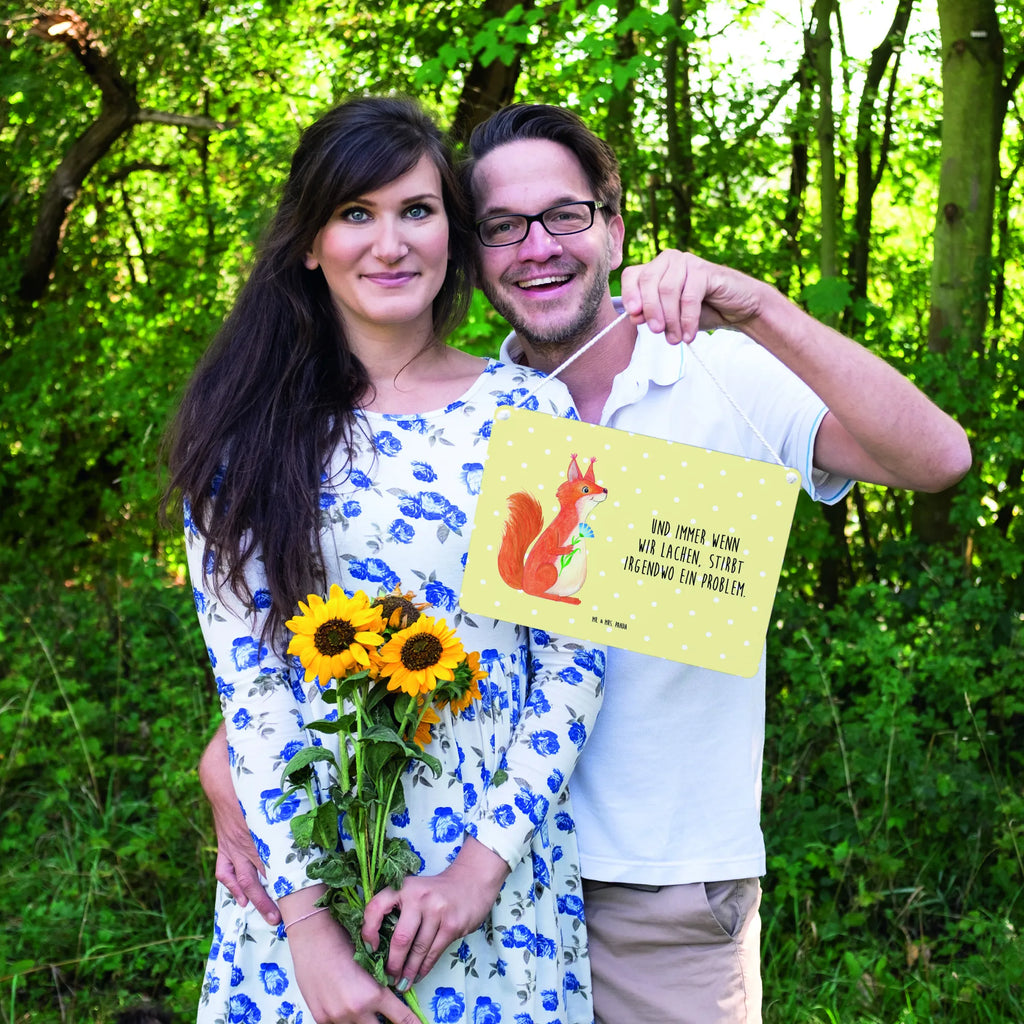 Deko Schild Eichhörnchen Blume Holztafel, dekotafel, Türschild, Deko Wandtafel, wandhänger, sprüche schild, Badschild, dekoschilder, Küchenschild, Schild, Spruchschild, Dekoschild, Türschild Familie, Motivschild, Holzschild, dekoration schild, Schild mit Spruch, holzbild, wandtafel, Wandschild, hängeschild, Deko Schild, Tiere, Tiermotive, Gute Laune, Lustige Sprüche, glücklich Spruch, Spruch Positiv, Spaß, Eichhorn, Motivation Bilder, Eichhörnchen, Lachen, Spruch Deko, Motivation Sprüche