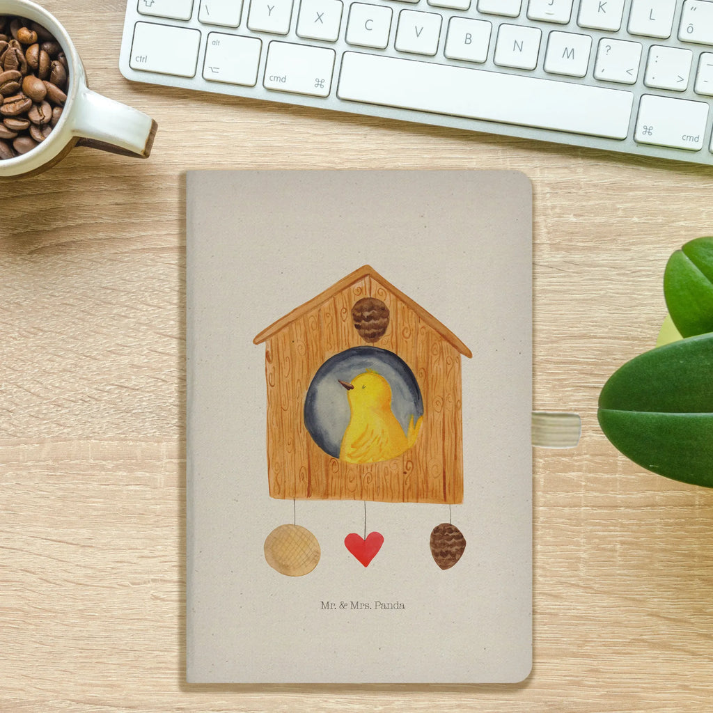 Bawełniany notatnik DIN A4 ptasi domek Strona główna A5 Notizbuch Für Schule, A5 Notizbuch Für Büro, A5 Notizbuch Mit Spruch, Notizbuch A5 Softcover, A5 Notizbuch Nachhaltig, A5 Notizblock, A5 Notizbuch Geschenk, Notizbuch DIN A5, A5 Notizbuch Leder, Notizbuch A5, Tagebuch A5, Notizheft A5, A5 Planer, Notizbuch A5 Hardcover, Bullet Journal A5, A5 Notizbuch, A5 Notizbuch Personalisiert, A5 Notizbuch Kariert, A5 Notizbuch Herren, Schreibheft A5, A5 Skizzenbuch, A5 Notizbuch Liniert, A5 Notizbuch Punkte, A5 Notizbuch Blanko, A5 Heft, A5 Ringbuch, A5 Notizbuch Damen, Journal A5, Tiermotive, Gute Laune, lustige Sprüche, Tiere, Umzug, Vogelhaus, Vogel, Geschenk, Einzug, Einzugsgeschenk, Haus, Hausbau, Home sweet Home