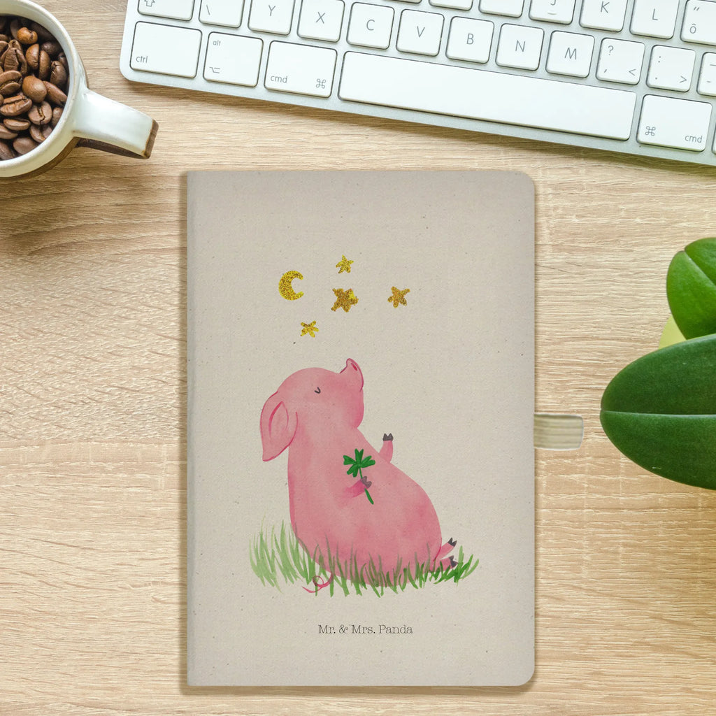 Bawełniany notatnik DIN A4 świnia Szczęście Notizbuch A5 Hardcover, Notizheft A5, Journal A5, A5 Notizbuch Leder, A5 Notizblock, A5 Notizbuch, Bullet Journal A5, A5 Notizbuch Liniert, Tagebuch A5, A5 Notizbuch Für Büro, A5 Ringbuch, A5 Notizbuch Herren, Notizbuch A5, A5 Notizbuch Punkte, A5 Notizbuch Mit Spruch, A5 Notizbuch Geschenk, A5 Notizbuch Nachhaltig, Notizbuch DIN A5, A5 Notizbuch Damen, A5 Planer, A5 Notizbuch Blanko, A5 Heft, A5 Notizbuch Für Schule, A5 Skizzenbuch, Notizbuch A5 Softcover, A5 Notizbuch Kariert, Schreibheft A5, A5 Notizbuch Personalisiert, Tiermotive, Gute Laune, lustige Sprüche, Tiere, Glücksschwein. Glück, Schweinchen, Ziele, Sterne, Motivation, Träume, Sernchen, Schwein, Glücksbringer