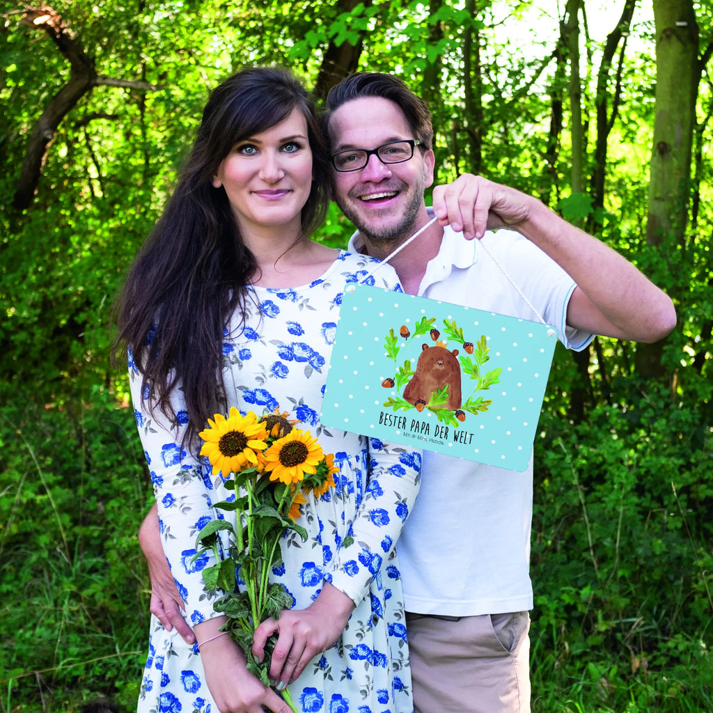 Decorative sign bear king Holztafel, dekotafel, Spruchschild, Türschild Familie, hängeschild, wandtafel, Türschild, dekoschilder, Wandschild, dekoration schild, holzbild, Deko Wandtafel, Holzschild, wandhänger, Küchenschild, Badschild, sprüche schild, Dekoschild, Deko Schild, Schild mit Spruch, Motivschild, Schild, Bär, Teddy, Teddybär, Vater, Papa Bär, Weltbester Papa, Papa, Vatertag, Dad, Bester Papa, Bester Vater, Papi, Daddy