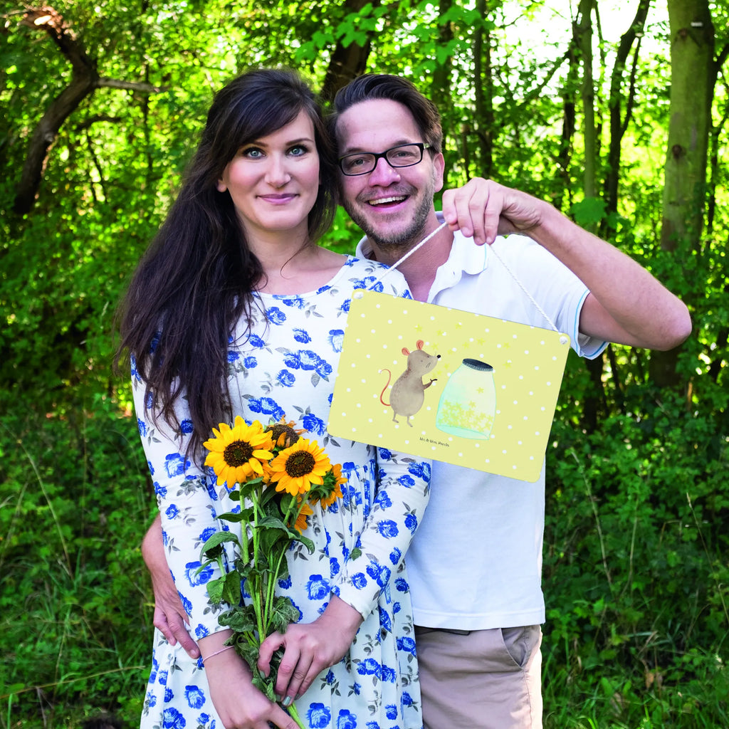 Deko Schild Maus Sterne wandhänger, holzbild, Türschild Familie, sprüche schild, Badschild, Holztafel, hängeschild, Spruchschild, dekoschilder, Küchenschild, Türschild, wandtafel, Wandschild, Schild mit Spruch, Motivschild, Dekoschild, Schild, dekoration schild, dekotafel, Deko Schild, Holzschild, Deko Wandtafel, Lustige Sprüche, Tiermotive, Gute Laune, Tiere, Geburtstag, Träume, Geburt, Sterne, Hoffnung, Kindergeburtstag, Erstes Kind, Kind, Wunsch, Taufe, Taufgeschenk, Schwangerschaft, Maus