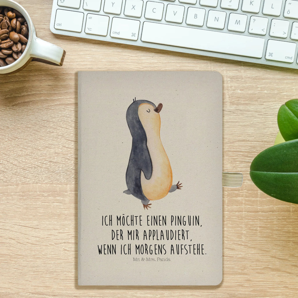 Baumwoll Notizbuch Pinguin marschierend Notizbuch A5, a5 buch, Journal, Schreibbuch, Reisetagebuch, a5 kladde, Skizzenbuch, A5 Journal, Schreibheft A5, hardcover kladde, A5 Skizzenbuch, Notizbuch A5 Hardcover, din a5 kladde, din a5 buch, Tagebuch, A5 Notizbuch, A5 Heft, Notizheft, din a5 notizbuch, Journal A5, Tagebuch A5, A5 Notizheft, Notizbuch DIN A5, notizbuch, hardcover notizbuch, hardcover journal, Notizheft A5, Pinguin, Familie, Langschläfer, Bruder, Pinguine, Schwester, Frühaufsteher