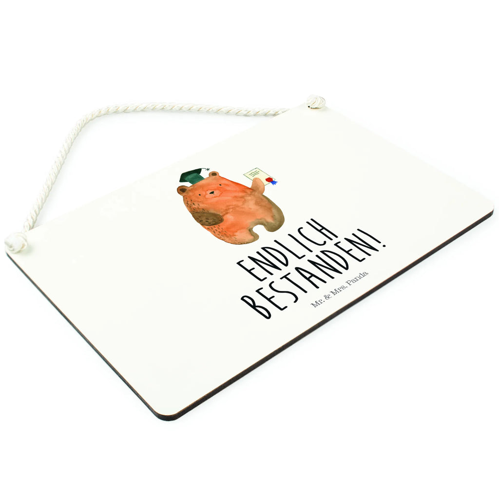Deko Schild Bär Prüfung Türschild, Motivschild, Wandschild, Dekoschild, wandtafel, hängeschild, Spruchschild, Schild, Türschild Familie, Schild mit Spruch, holzbild, Deko Schild, wandhänger, sprüche schild, dekotafel, Holztafel, Deko Wandtafel, dekoschilder, Küchenschild, dekoration schild, Holzschild, Badschild, Bär, Teddybär, Teddy, Abitur, Prüfungen, Zeugnis, Prüfung Bestanden, Abschlusszeugnis, Abschluss