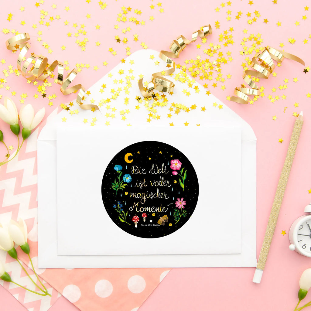 Rund Aufkleber Magische Welt Matte Runde Aufkleber, Selbstklebender Runder Aufkleber, Runde Aufkleber Für Flaschen, Weißes Rundlabel, Runde Aufkleber Set, Glänzende Runde Aufkleber, Runde Haftfolie, Runde Aufkleber Für Geschenke, Runde Aufkleber Für Hochzeit, Runde Beschriftungsetiketten, Runde Papieraufkleber, Runde Stickerfolie, Wasserfester Runder Aufkleber, Transparentes Rundetikett, Blanko Rundaufkleber, Rundes Siegel, Runde Vinylaufkleber, Runde Aufkleber Für Kinderzimmer, Runde Klebefolie, Runde Aufkleber Klein, Runder Sticker, UV-Beständiger Runder Sticker, Bedruckter Runder Aufkleber, Runde Klebepunkte, Rundes Klebeetikett, Rundes Label, Farbiger Runder Aufkleber, Kreisrunder Aufkleber, Rundes Etikett, Runde Aufkleber Für Verpackungen, Runde Aufkleber Groß, Runder Aufkleber, Runde Etikettenrolle, Blumen Deko, Frühlings Deko, Sommer Deko, Dekoration, positive Botschaft, Naturliebhaber, Outdoor, Natur, Abenteuer, Spruch schön, Motivation, Weisheit, schwarz, Nacht, magisch, Blumen, Magische Momente, Spruch positiv