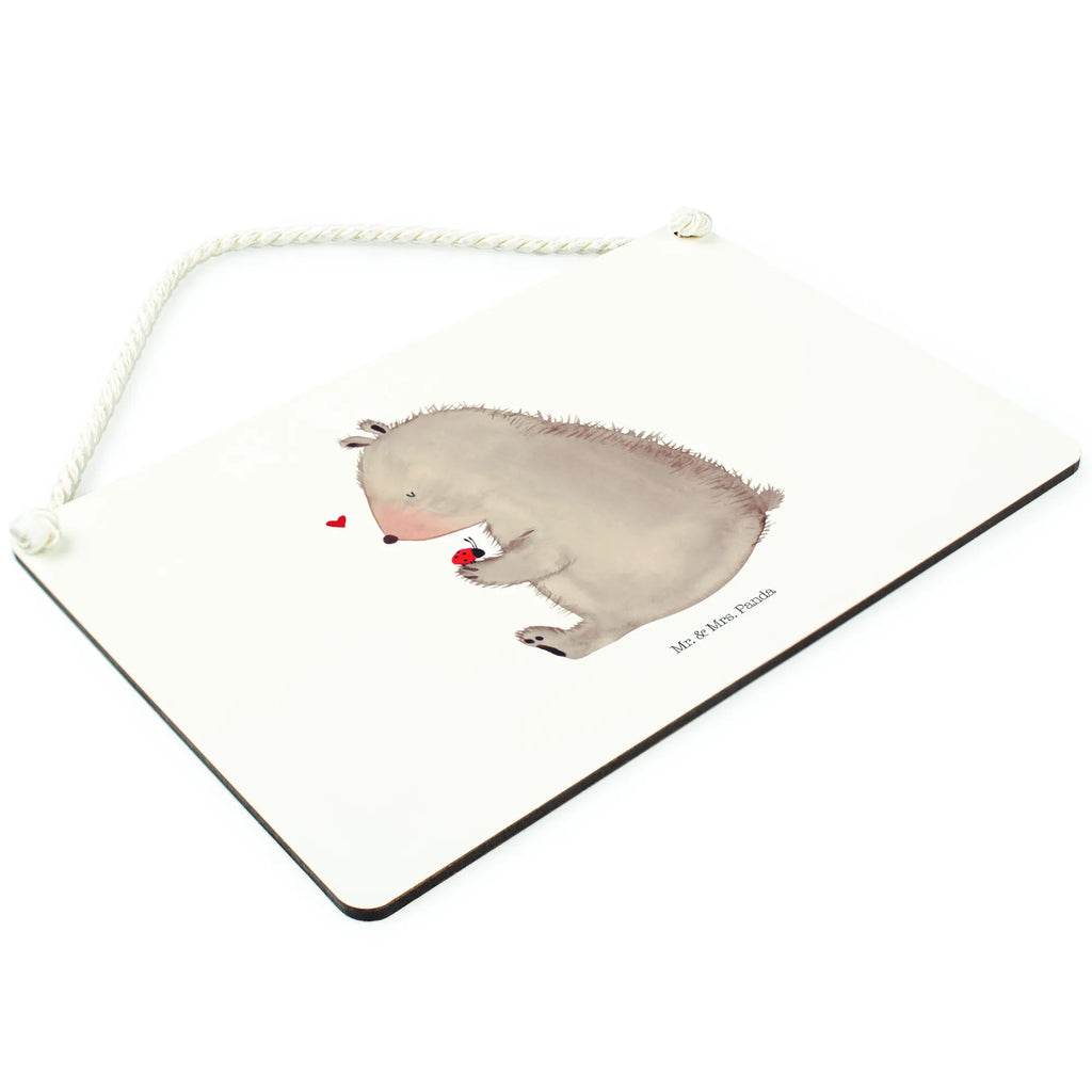 Deko Schild Bär Marienkäfer Deko schild Landhausstil, Dekoschild Für Badezimmer, Deko schild Für Wohnzimmer, Wanddeko Schild, Deko schild Mit Spruch, Dekoschild Für Familie, Deko Schild, Shabby Chic Schild, Deko schild Für Küche, Wandschild, Dekoschild Aus Holz, Vintage Schild, Deko schild Für Balkon, Dekoschild Für Freunde, Schild Zum Hinstellen, Deko schild Mit Lebensweisheit, Dekoschild Zum Aufhängen, Lustiges Deko schild, Deko schild Liebevoll Gestaltet, Deko schild Mit Herz, Spruchschild, Deko schild Mit Motiv, Dekoschild, Schild Aus Holz, Deko Wandtafel, Dekoschild Klein, Deko schild Mit Blumenmotiv, Dekoschild Handgemacht, Türschild Mit Spruch, Holzschild, Schild Zum Aufstellen, Deko schild Modern, Türschild, Dekoschild Geschenk, Dekoschild Für Flur, Schild Aus Metall, Rustikales Deko schild, Dekos child Für Garten, Dekoschild Groß, Metallschild, Bär, Teddy, Teddybär, Freiheit, Motivation, Liebe, Das Leben ist schön, Marienkäfer