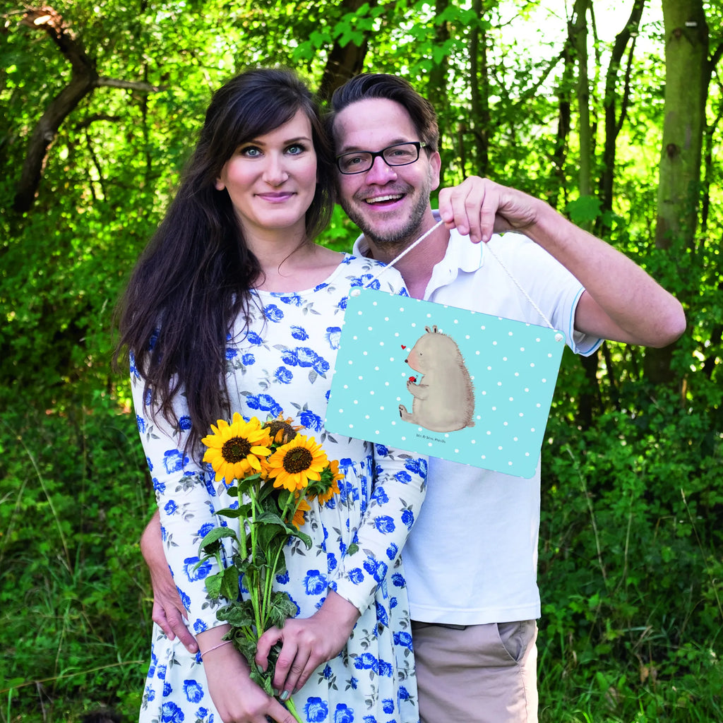 Deko Schild Bär Marienkäfer Deko schild Landhausstil, Dekoschild Für Badezimmer, Deko schild Für Wohnzimmer, Wanddeko Schild, Deko schild Mit Spruch, Dekoschild Für Familie, Deko Schild, Shabby Chic Schild, Deko schild Für Küche, Wandschild, Dekoschild Aus Holz, Vintage Schild, Deko schild Für Balkon, Dekoschild Für Freunde, Schild Zum Hinstellen, Deko schild Mit Lebensweisheit, Dekoschild Zum Aufhängen, Lustiges Deko schild, Deko schild Liebevoll Gestaltet, Deko schild Mit Herz, Spruchschild, Deko schild Mit Motiv, Dekoschild, Schild Aus Holz, Deko Wandtafel, Dekoschild Klein, Deko schild Mit Blumenmotiv, Dekoschild Handgemacht, Türschild Mit Spruch, Holzschild, Schild Zum Aufstellen, Deko schild Modern, Türschild, Dekoschild Geschenk, Dekoschild Für Flur, Schild Aus Metall, Rustikales Deko schild, Dekos child Für Garten, Dekoschild Groß, Metallschild, Bär, Teddy, Teddybär, Freiheit, Motivation, Liebe, Das Leben ist schön, Marienkäfer