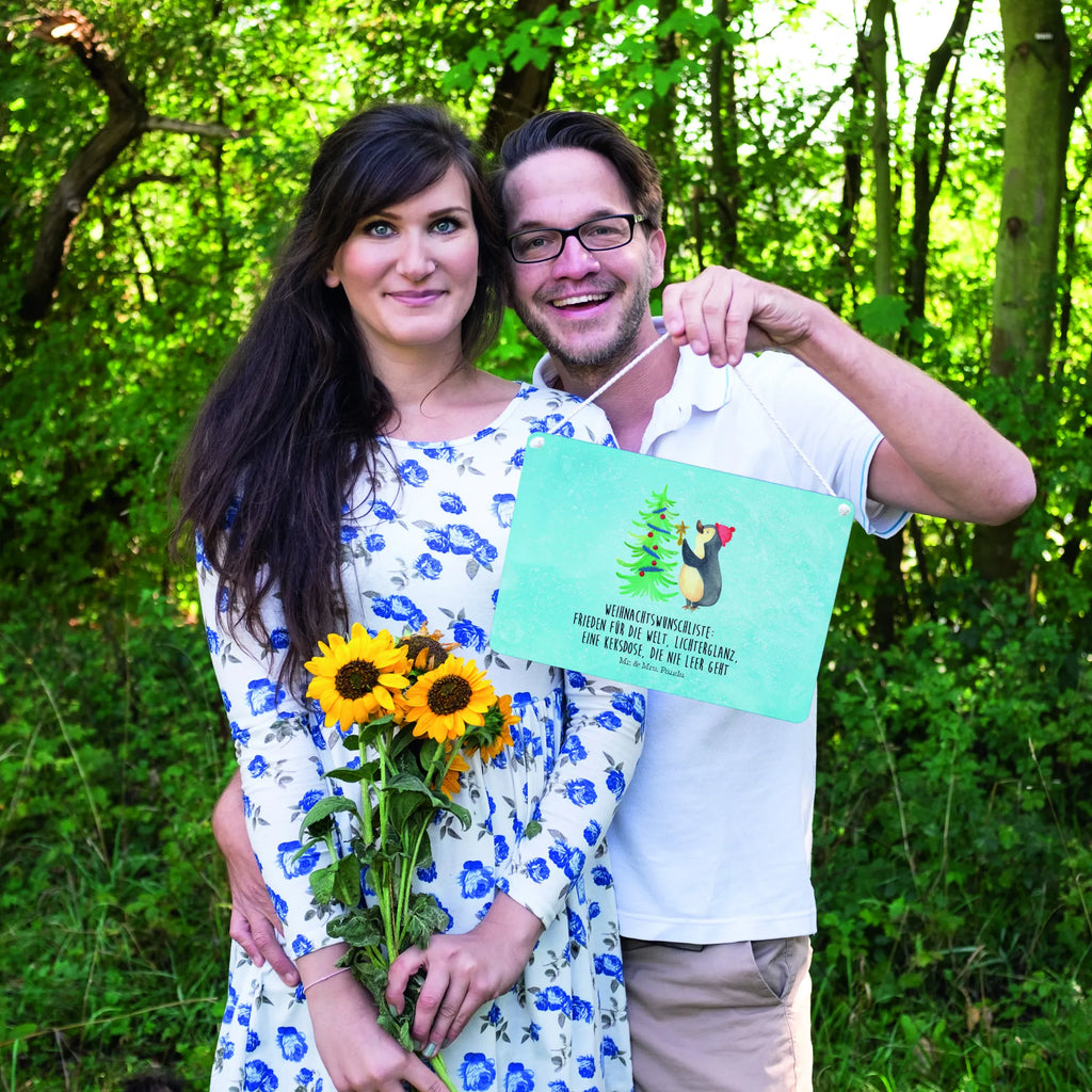 Deko Schild Pinguin Weihnachtsbaum Deko schild Für Wohnzimmer, Deko schild Mit Lebensweisheit, Schild Aus Holz, Deko schild Für Balkon, Deko Wandtafel, Rustikales Deko schild, Türschild, Shabby Chic Schild, Holzschild, Deko schild Mit Blumenmotiv, Dekoschild Für Flur, Schild Aus Metall, Dekoschild Für Badezimmer, Spruchschild, Dekoschild Geschenk, Deko schild Für Küche, Deko schild Mit Herz, Vintage Schild, Dekos child Für Garten, Dekoschild Für Freunde, Deko schild Modern, Deko schild Mit Motiv, Wandschild, Dekoschild Zum Aufhängen, Deko schild Landhausstil, Deko schild Liebevoll Gestaltet, Dekoschild Klein, Dekoschild Groß, Dekoschild, Dekoschild Aus Holz, Deko Schild, Türschild Mit Spruch, Schild Zum Hinstellen, Schild Zum Aufstellen, Metallschild, Dekoschild Handgemacht, Wanddeko Schild, Lustiges Deko schild, Dekoschild Für Familie, Deko schild Mit Spruch, Winter, Weihnachten, Weihnachtsdeko, Nikolaus, Advent, Heiligabend, Wintermotiv, Pinguin