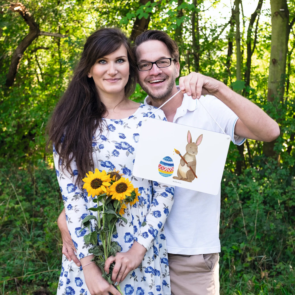 Deko Schild Hase Eier Malen dekotafel, Schild, hängeschild, dekoschilder, Deko Wandtafel, sprüche schild, Spruchschild, holzbild, Badschild, wandhänger, dekoration schild, Wandschild, Schild mit Spruch, Deko Schild, Dekoschild, Türschild, Holztafel, Holzschild, Küchenschild, Türschild Familie, Motivschild, wandtafel, Ostergeschenke, Osterdeko, Osterhase, Osternest, Ostern, Geschenke zu Ostern, Ostern Geschenk, Ostergeschenke Kinder, Ostern Kinder, Frohe Ostern, Osterblume, Hase, Osterei, Kaninchen, Eiermalen, Bemalte Ostereier, Ostergrüße