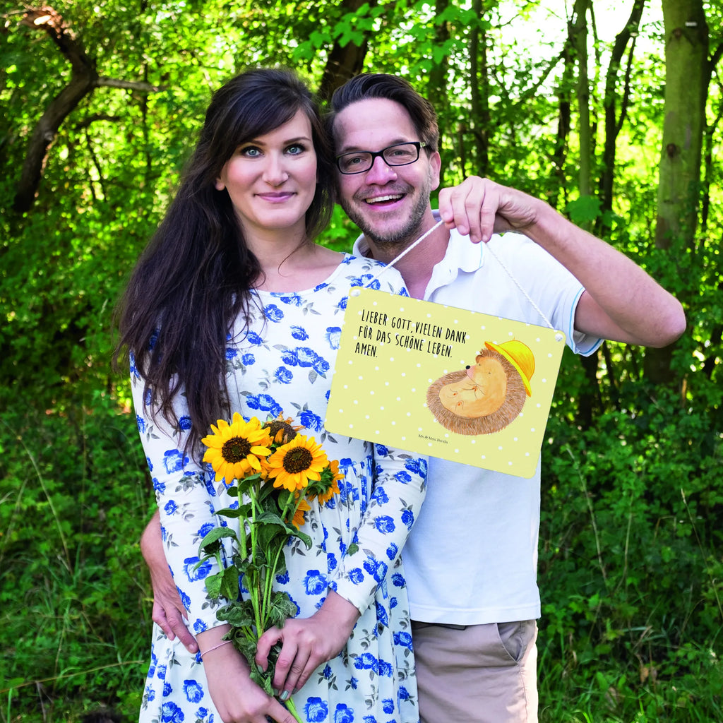 Decorative sign Hedgehog Pray Spruchschild, holzbild, dekotafel, Deko Schild, dekoration schild, Wandschild, Badschild, Motivschild, Holztafel, wandhänger, wandtafel, dekoschilder, Schild, hängeschild, sprüche schild, Deko Wandtafel, Küchenschild, Holzschild, Türschild Familie, Schild mit Spruch, Dekoschild, Türschild, Tiere, Gute Laune, Tiermotive, Lustige Sprüche, Amen, Dankbar, Genießen, Gott, Igel mit Hut, Dankbar sein, Sonnenhut, Leben, Dankbarkeit, Igel, Beten