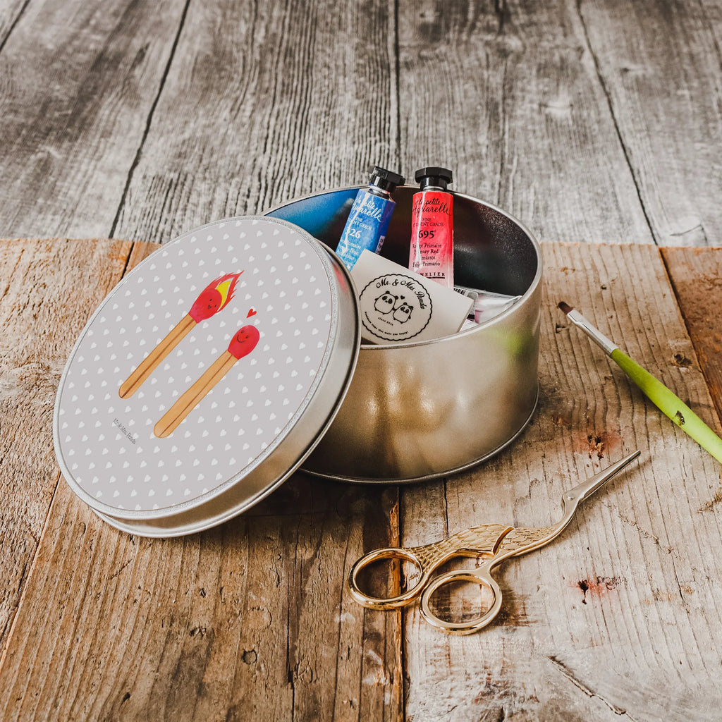 okrągła puszka z blachy Zapałki plätzchendosen, metallboxen, dosen, runde dosen, Dose, Geschenkdose, Blechdose Rund, Vorratsdose, runddose, blechdosen, plätzchendose, Metalldose Rund, Aufbewahrungsdose, Aufbewahrungsbox, Runde Blechdose, metalldosen, runddosen, runde blechdosen, keksdosen, Metalldose, gebäckdose, Runde Dose, Keksdose, runde keksdose, runde keksdosen, Blechdose, geschenkdosen, gebäckdosen, Vorratsdosen, Aufbewahrungsdosen, Metallbox, Freundin, Freund, Liebe, Liebesgeschenk, Jahrestag, Verlobung, Partner, Ehemann, Ehefrau, Heiraten, Heiratsantrag, Hocheitstag, Streichhölzer