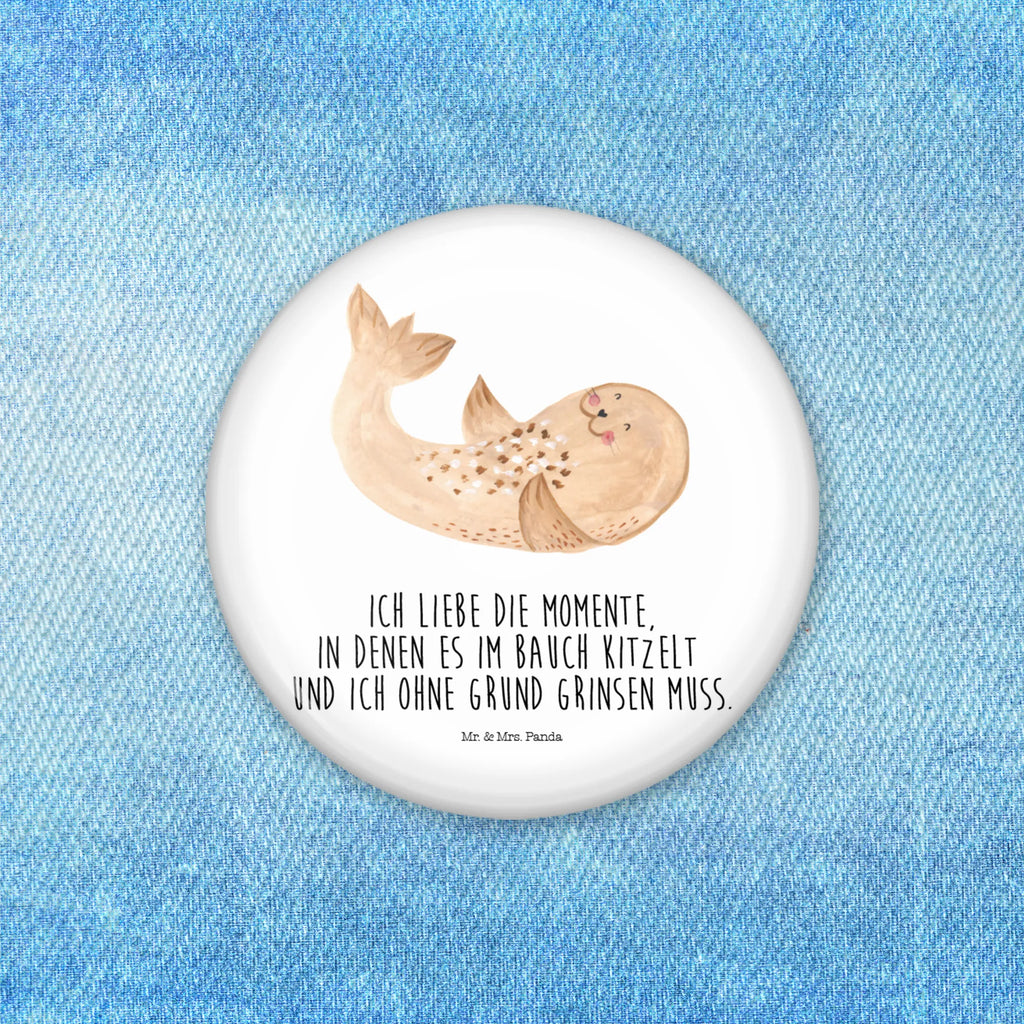 Button seal Lay Button-Emblem 50 mm, Sammlerbutton 50 mm, Button-Motiv 50 mm, Button-Kollektion 50 mm, Marketingbutton 50 mm, Vereinsbutton 50 mm, Button-Button 50 mm, Button-Set 50 mm, Ansteckbutton 50 mm, Button-Edition 50 mm, Button-Druck 50 mm, Eventbutton 50 mm, Festivalbutton 50 mm, Button Abzeichen 50 mm, Badge 50 mm, Button-Design 50 mm, Werbebutton 50 mm, Button-Anstecker 50 mm, Runde Buttons 50 mm, Button-Badge 50 mm, Button 50 mm, Button-Logo 50 mm, Button-Lieferung 50 mm, Button-Presse 50 mm, Button-Sujet 50 mm, Button-Pin 50 mm, Button-Sonderedition 50 mm, Pin-Button 50 mm, Pin 50 mm, Tiermotive, Gute Laune, lustige Sprüche, Tiere, Strand, Ostsee, Nordsee, Meerestier, Seehund, Robben, Freude, Lachen, Robbe