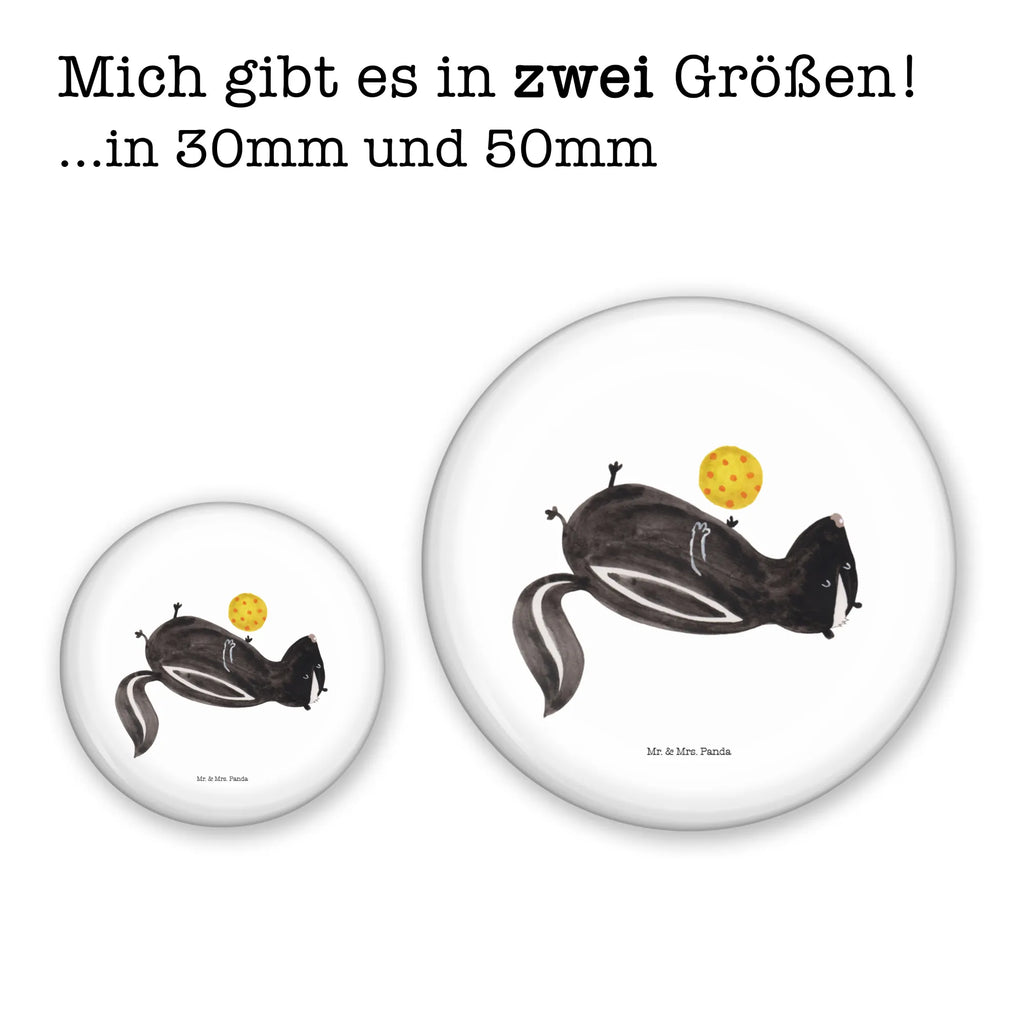 Button Stinktier Ball Button-Druck 50 mm, Button-Logo 50 mm, Vereinsbutton 50 mm, Button-Emblem 50 mm, Button 50 mm, Button-Presse 50 mm, Button-Pin 50 mm, Button-Edition 50 mm, Button Abzeichen 50 mm, Pin-Button 50 mm, Button-Button 50 mm, Runde Buttons 50 mm, Eventbutton 50 mm, Button-Sujet 50 mm, Sammlerbutton 50 mm, Ansteckbutton 50 mm, Button-Badge 50 mm, Festivalbutton 50 mm, Pin 50 mm, Werbebutton 50 mm, Button-Sonderedition 50 mm, Button-Set 50 mm, Button-Kollektion 50 mm, Badge 50 mm, Button-Design 50 mm, Marketingbutton 50 mm, Button-Lieferung 50 mm, Button-Motiv 50 mm, Button-Anstecker 50 mm, Stinktier, Skunk, verspielt, Wildtier, Stinki, Stinker, Weisheit, Raubtier