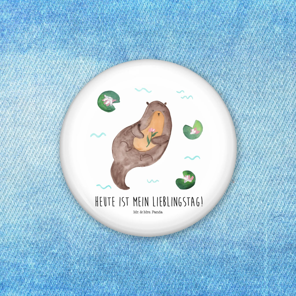 Button Otter mit Seerose Pin-Button 50 mm, Vereinsbutton 50 mm, Festivalbutton 50 mm, Badge 50 mm, Button-Motiv 50 mm, Button-Presse 50 mm, Button-Design 50 mm, Button-Logo 50 mm, Button-Sujet 50 mm, Werbebutton 50 mm, Button-Lieferung 50 mm, Pin 50 mm, Button-Button 50 mm, Eventbutton 50 mm, Ansteckbutton 50 mm, Marketingbutton 50 mm, Sammlerbutton 50 mm, Button Abzeichen 50 mm, Button-Sonderedition 50 mm, Runde Buttons 50 mm, Button 50 mm, Button-Pin 50 mm, Button-Druck 50 mm, Button-Badge 50 mm, Button-Emblem 50 mm, Button-Kollektion 50 mm, Button-Edition 50 mm, Button-Anstecker 50 mm, Button-Set 50 mm, Otter, Fischotter, Seeotter, Otter Seeotter See Otter