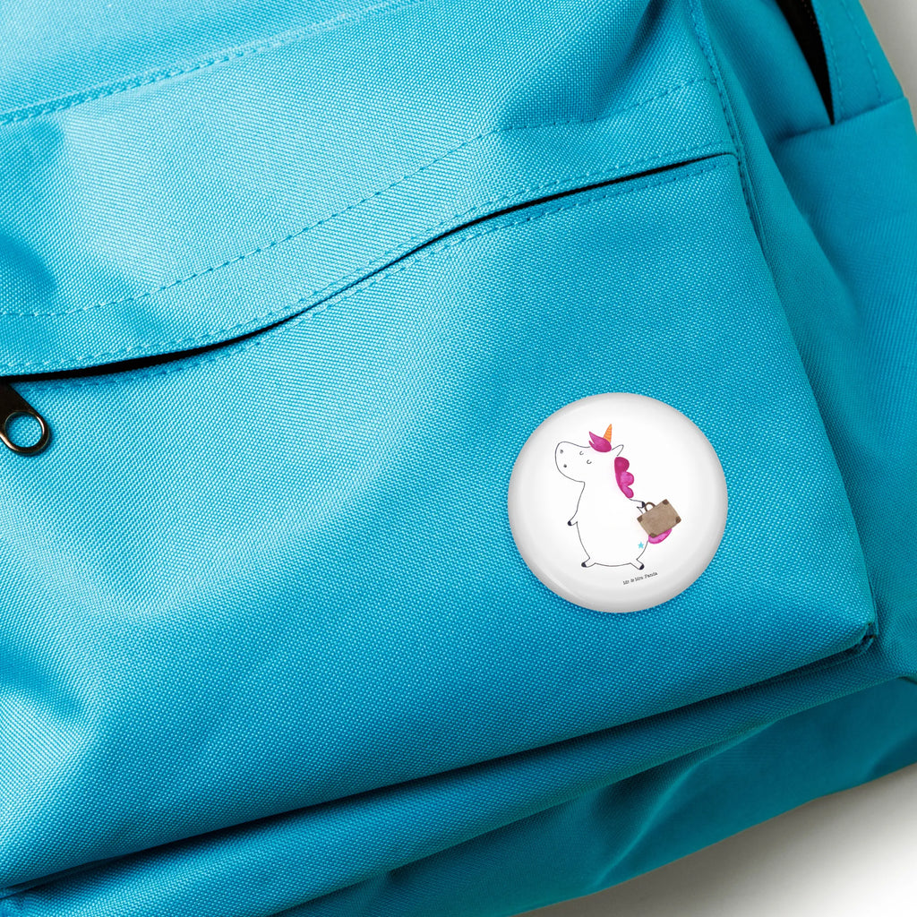 Button unicorn Suitcase Button-Edition 50 mm, Eventbutton 50 mm, Festivalbutton 50 mm, Button-Sonderedition 50 mm, Button-Motiv 50 mm, Vereinsbutton 50 mm, Marketingbutton 50 mm, Button-Druck 50 mm, Button-Pin 50 mm, Button-Set 50 mm, Button-Sujet 50 mm, Button-Presse 50 mm, Button-Kollektion 50 mm, Button-Badge 50 mm, Badge 50 mm, Button-Button 50 mm, Button-Logo 50 mm, Werbebutton 50 mm, Button-Lieferung 50 mm, Button-Emblem 50 mm, Pin 50 mm, Sammlerbutton 50 mm, Button-Anstecker 50 mm, Button Abzeichen 50 mm, Runde Buttons 50 mm, Button-Design 50 mm, Pin-Button 50 mm, Ansteckbutton 50 mm, Button 50 mm, Einhorn, Einhörner, Einhorn Deko, Unicorn, unicorn, Erwachsen, Reise, Verreisen, Abenteuer, Kind, witzig, Gepäck, Koffer, albern, Spaß, lustig