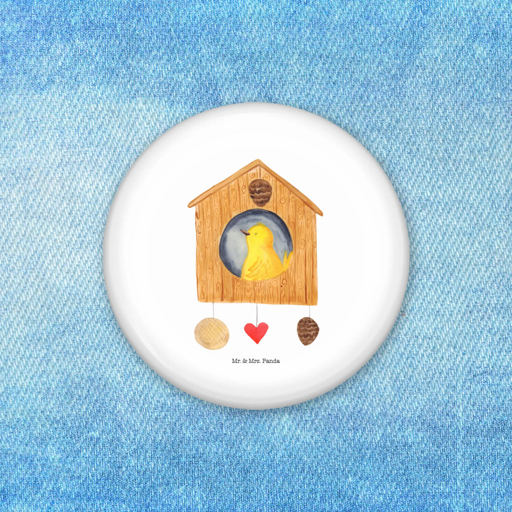 Button Vogelhaus Vereinsbutton 50 mm, Button-Design 50 mm, Ansteckbutton 50 mm, Button-Kollektion 50 mm, Button-Logo 50 mm, Button-Lieferung 50 mm, Button-Motiv 50 mm, Runde Buttons 50 mm, Button-Button 50 mm, Sammlerbutton 50 mm, Pin-Button 50 mm, Button-Presse 50 mm, Badge 50 mm, Marketingbutton 50 mm, Button Abzeichen 50 mm, Button-Set 50 mm, Button-Badge 50 mm, Button-Sujet 50 mm, Eventbutton 50 mm, Button-Anstecker 50 mm, Button 50 mm, Button-Pin 50 mm, Button-Druck 50 mm, Festivalbutton 50 mm, Button-Emblem 50 mm, Werbebutton 50 mm, Button-Edition 50 mm, Pin 50 mm, Button-Sonderedition 50 mm, Tiermotive, Gute Laune, lustige Sprüche, Tiere, Wohnung, Familie, unser Haus, Zuhause, Vogelhaus, Vogel, Lieblingsort, Home sweet home, Nest, Vogelhäuschen, Eigenheim, Haus, Vögel, Castle