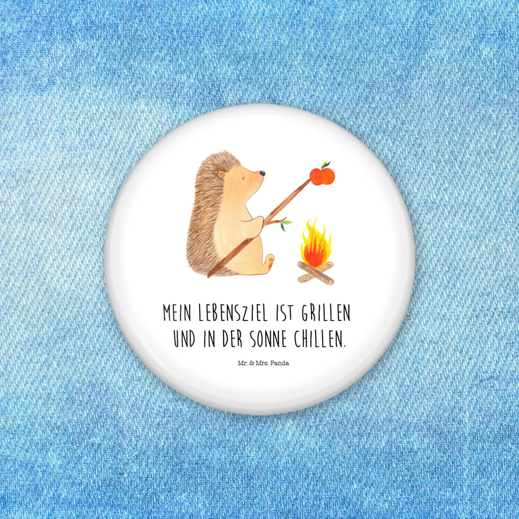 Button Igel grillt Pin 50 mm, Button-Lieferung 50 mm, Button-Design 50 mm, Button-Button 50 mm, Button Abzeichen 50 mm, Eventbutton 50 mm, Button-Druck 50 mm, Festivalbutton 50 mm, Marketingbutton 50 mm, Button-Kollektion 50 mm, Button-Logo 50 mm, Vereinsbutton 50 mm, Button-Motiv 50 mm, Button-Anstecker 50 mm, Button-Edition 50 mm, Pin-Button 50 mm, Button-Sonderedition 50 mm, Button-Pin 50 mm, Button-Presse 50 mm, Button-Emblem 50 mm, Button 50 mm, Runde Buttons 50 mm, Werbebutton 50 mm, Sammlerbutton 50 mm, Button-Sujet 50 mm, Badge 50 mm, Ansteckbutton 50 mm, Button-Set 50 mm, Button-Badge 50 mm, Tiermotive, Gute Laune, lustige Sprüche, Tiere, Motivation, Spruch, Grillen, Sinn des Lebens, Igel, arbeitslos, Ziele