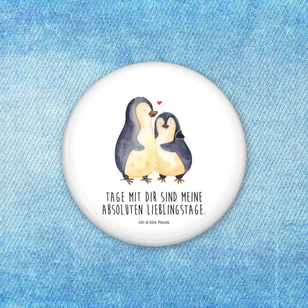 Button Pinguin umarmend Button-Kollektion 50 mm, Ansteckbutton 50 mm, Button-Design 50 mm, Pin 50 mm, Button-Logo 50 mm, Button-Set 50 mm, Badge 50 mm, Sammlerbutton 50 mm, Button-Button 50 mm, Button Abzeichen 50 mm, Button-Emblem 50 mm, Button-Presse 50 mm, Runde Buttons 50 mm, Button-Druck 50 mm, Vereinsbutton 50 mm, Button-Anstecker 50 mm, Button-Lieferung 50 mm, Eventbutton 50 mm, Button-Pin 50 mm, Button-Edition 50 mm, Festivalbutton 50 mm, Button-Badge 50 mm, Button-Motiv 50 mm, Button-Sujet 50 mm, Werbebutton 50 mm, Marketingbutton 50 mm, Pin-Button 50 mm, Button-Sonderedition 50 mm, Button 50 mm, Pinguin, Hochzeit, Liebesbeweis, Liebe, Jahrestag, Liebespaar, Liebesgeschenk, Verlobung, Hochzeitstag, Hochzeitsgeschenk