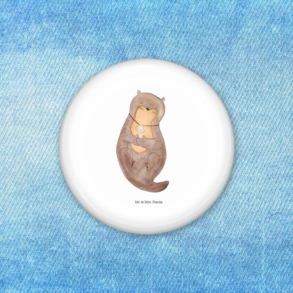 Button Otter mit Muschelmedaillon Sammlerbutton 50 mm, Button-Sonderedition 50 mm, Button-Button 50 mm, Button-Kollektion 50 mm, Button-Motiv 50 mm, Runde Buttons 50 mm, Badge 50 mm, Button-Druck 50 mm, Eventbutton 50 mm, Button 50 mm, Ansteckbutton 50 mm, Werbebutton 50 mm, Button-Logo 50 mm, Button-Sujet 50 mm, Button-Lieferung 50 mm, Button-Edition 50 mm, Pin-Button 50 mm, Button-Set 50 mm, Button Abzeichen 50 mm, Button-Pin 50 mm, Vereinsbutton 50 mm, Button-Anstecker 50 mm, Marketingbutton 50 mm, Button-Presse 50 mm, Button-Badge 50 mm, Festivalbutton 50 mm, Pin 50 mm, Button-Emblem 50 mm, Button-Design 50 mm, Otter, Fischotter, Seeotter, Motivation, Büro, träumen, Otterliebe, grübeln, Tagträumen